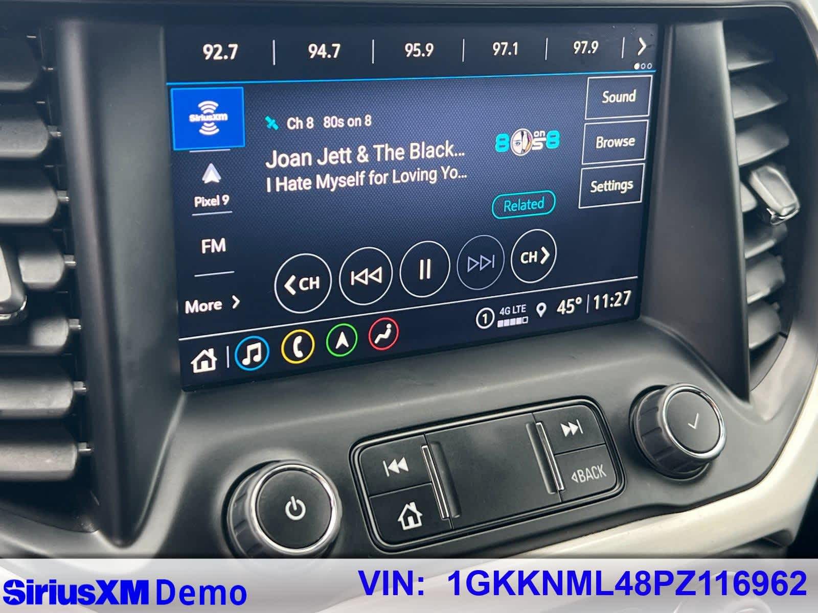 Thumbnail: 2023 GMC Acadia - 31