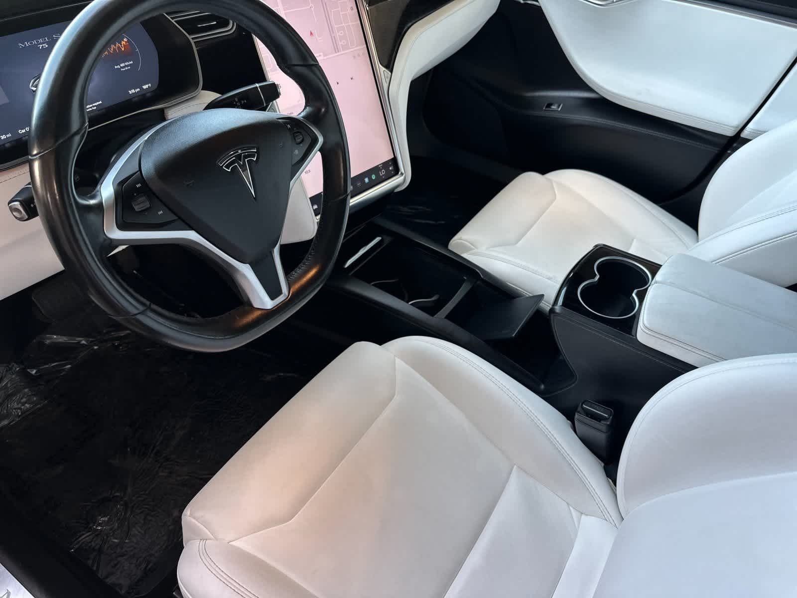 Thumbnail: 2017 Tesla Model S - 11