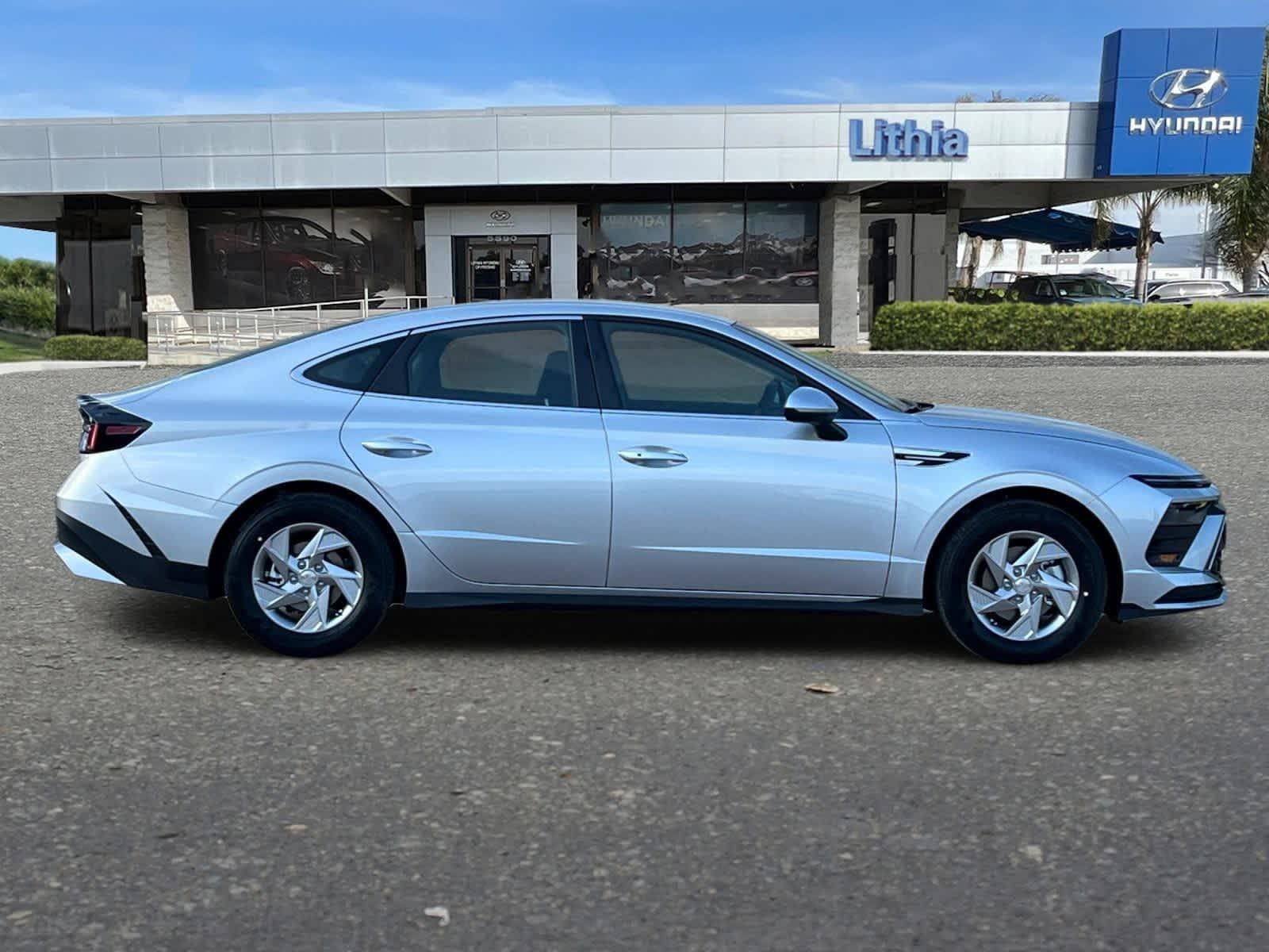 Thumbnail: 2025 Hyundai Sonata - 9