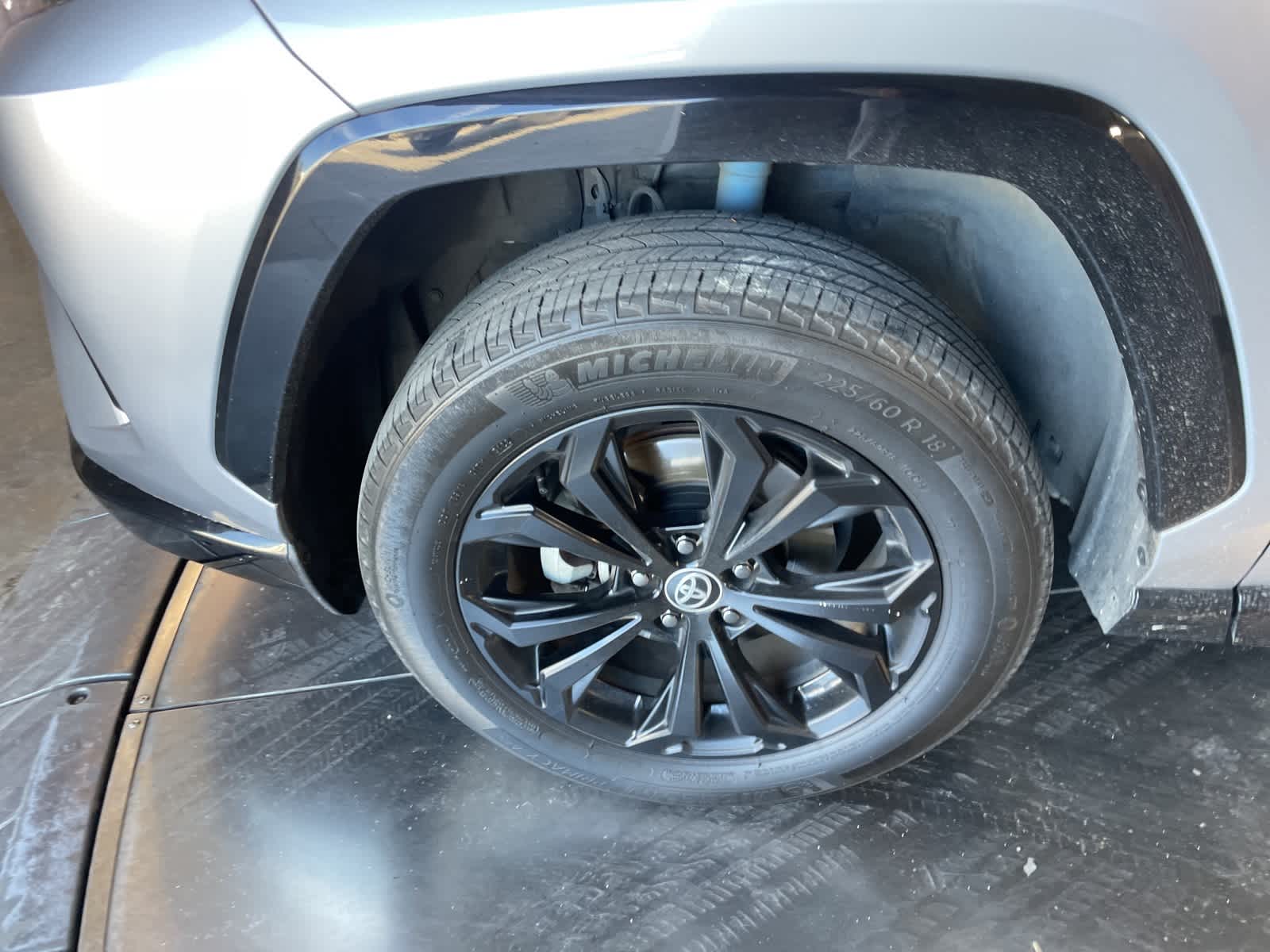 Thumbnail: 2022 Toyota RAV4 - 11