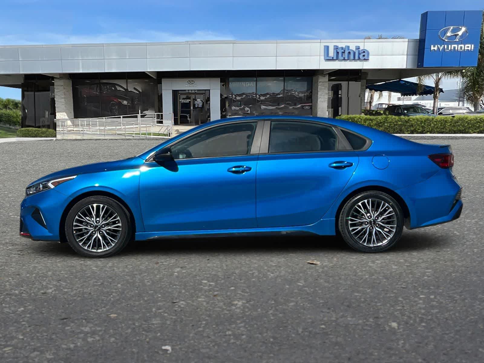 2023 Kia Forte GT-Line photo 5
