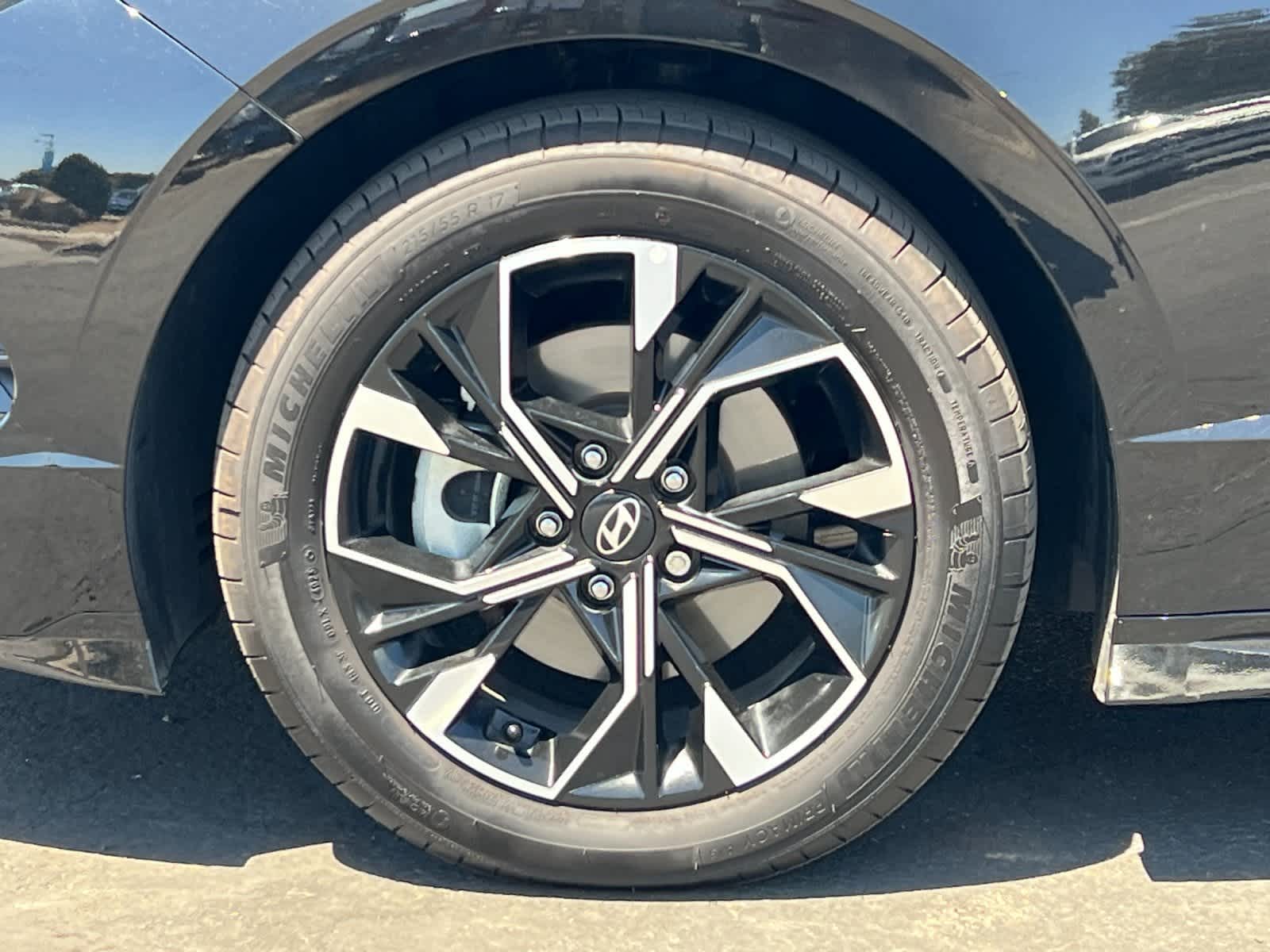 Thumbnail: 2024 Hyundai Sonata - 24