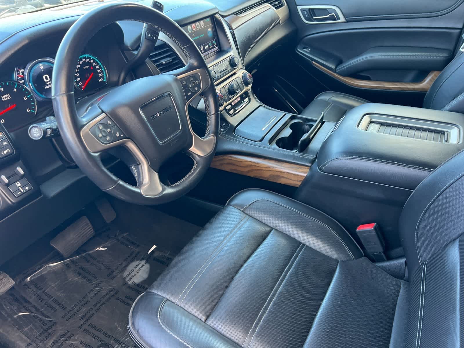 Thumbnail: 2020 GMC Yukon XL - 11