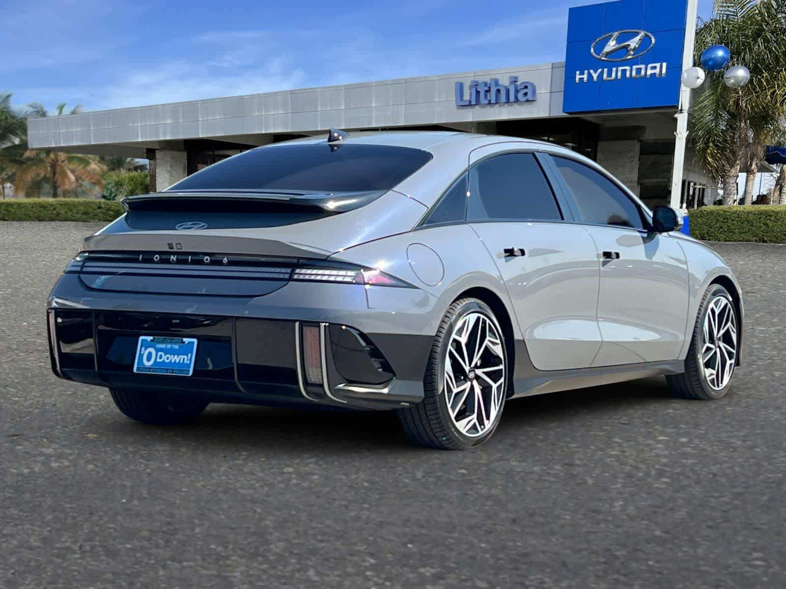 Thumbnail: 2023 Hyundai Ioniq 6 - 3
