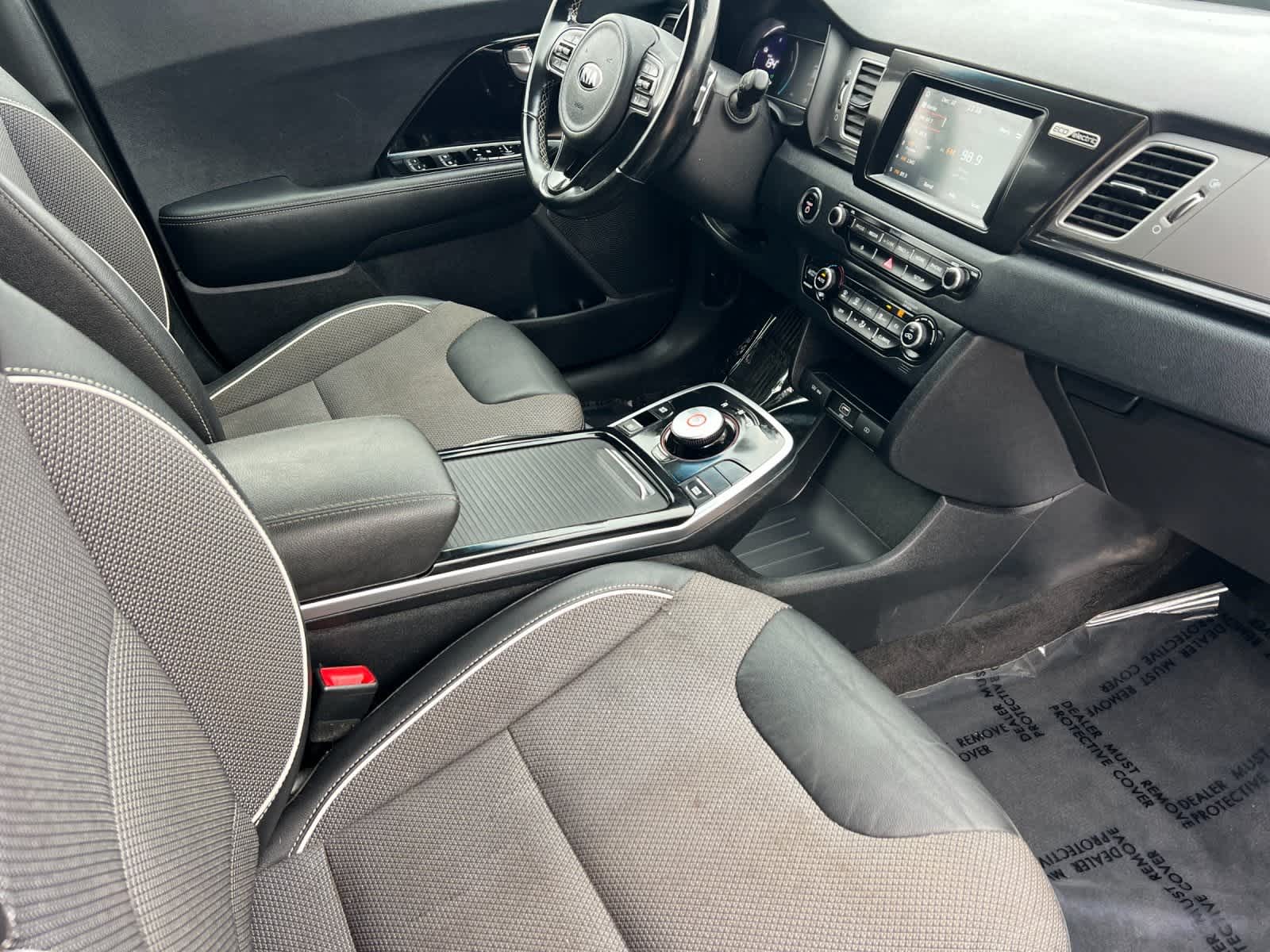 Thumbnail: 2019 Kia Niro - 16