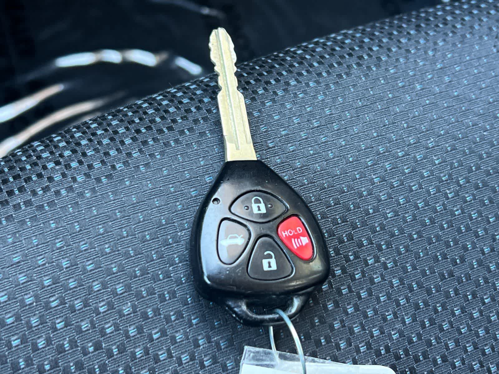 Thumbnail: 2010 Toyota Corolla - 25