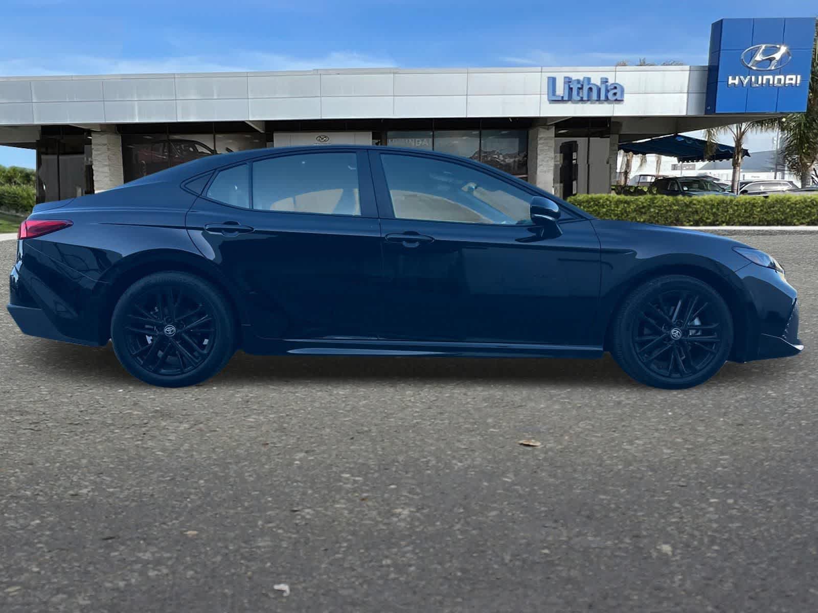 Thumbnail: 2026 Toyota Camry - 9