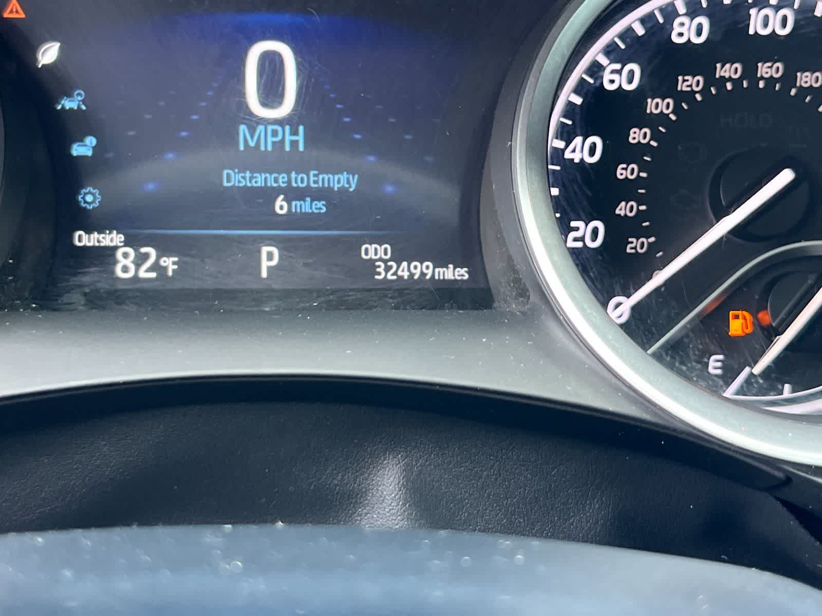 Thumbnail: 2023 Toyota Camry - 24