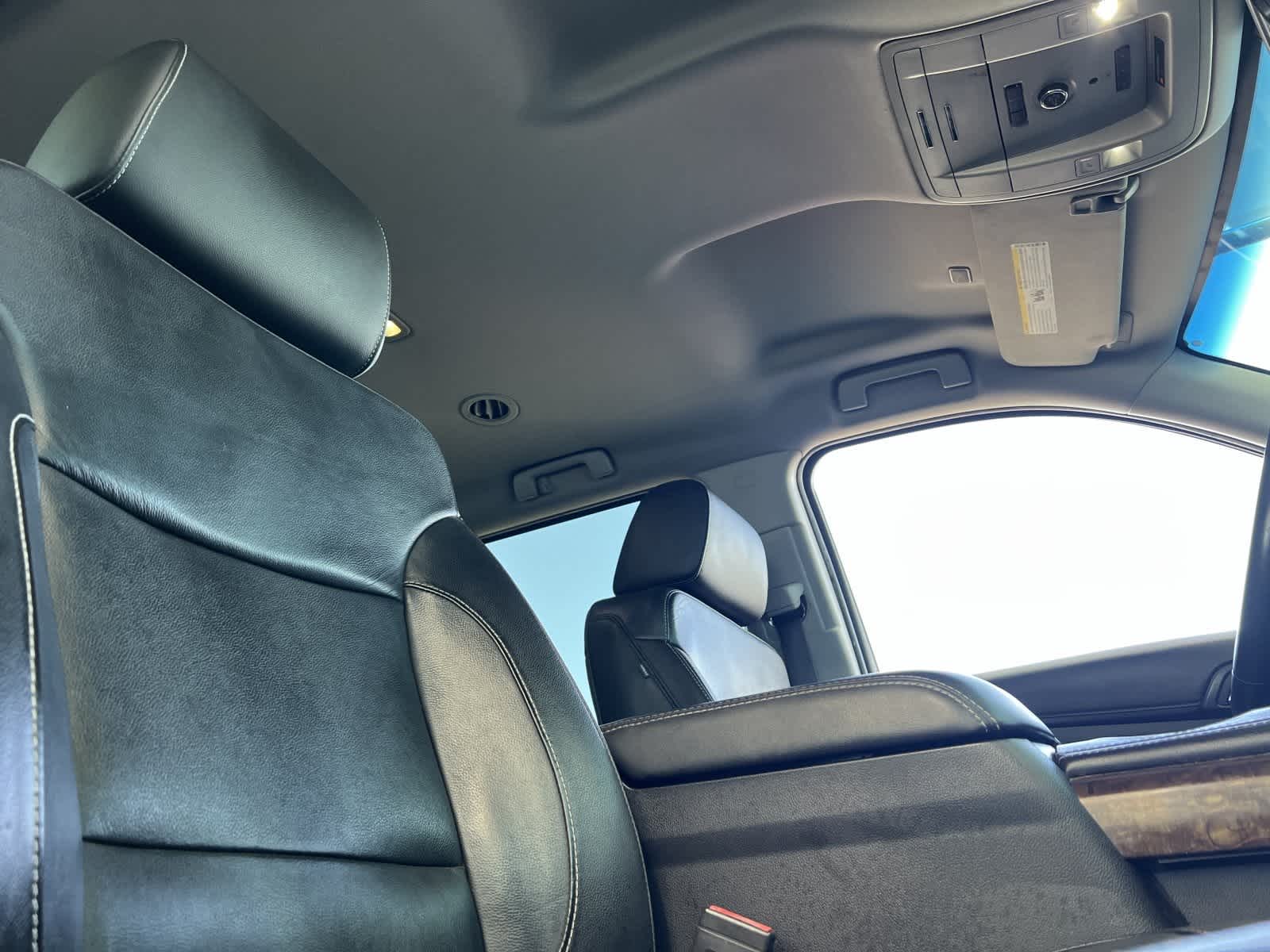 Thumbnail: 2017 Chevrolet Suburban - 16