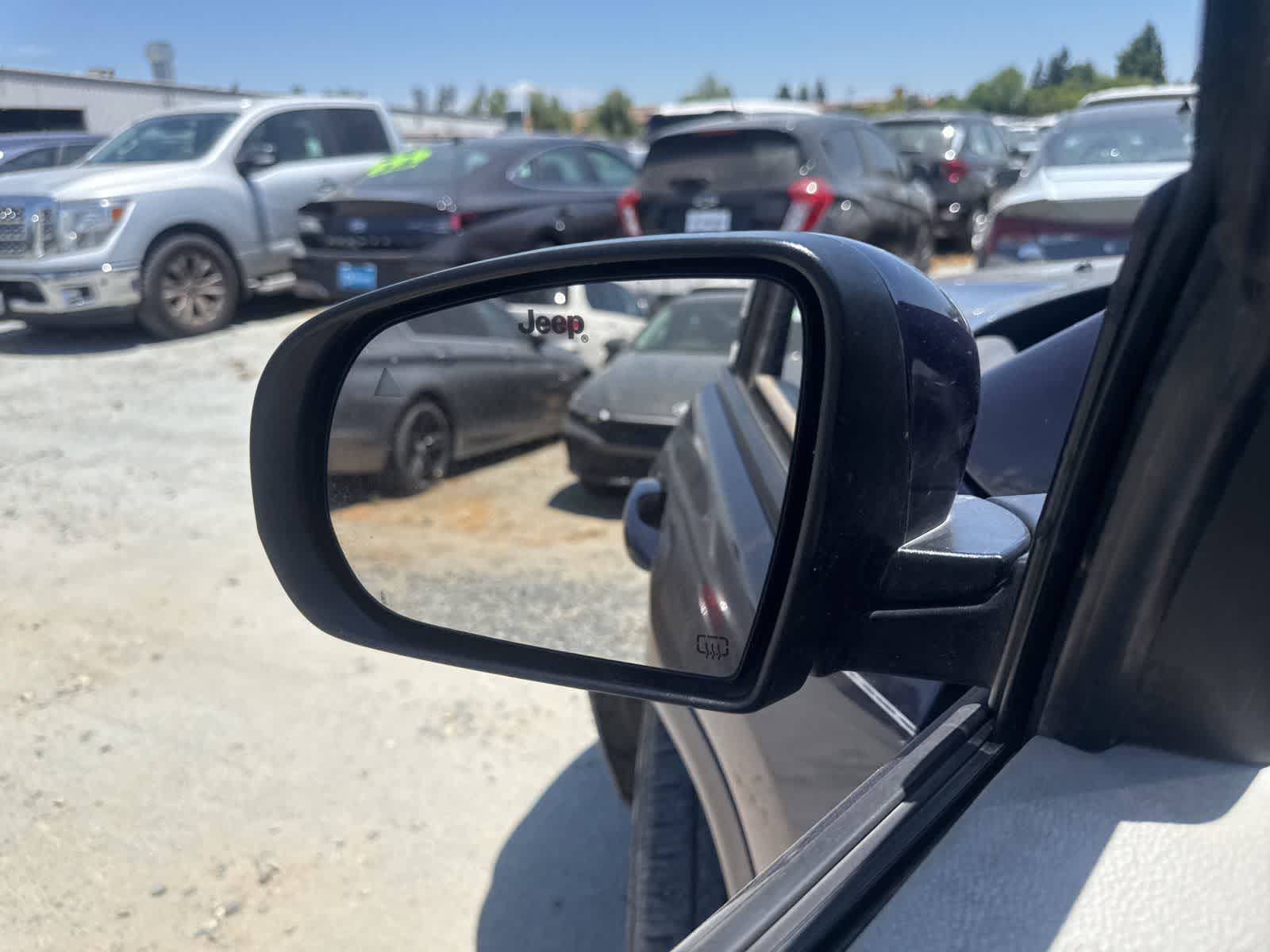 Thumbnail: 2020 Jeep Compass - 20
