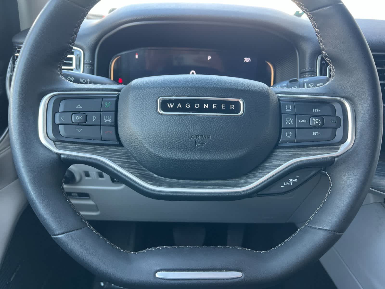 Thumbnail: 2024 Jeep Wagoneer - 26