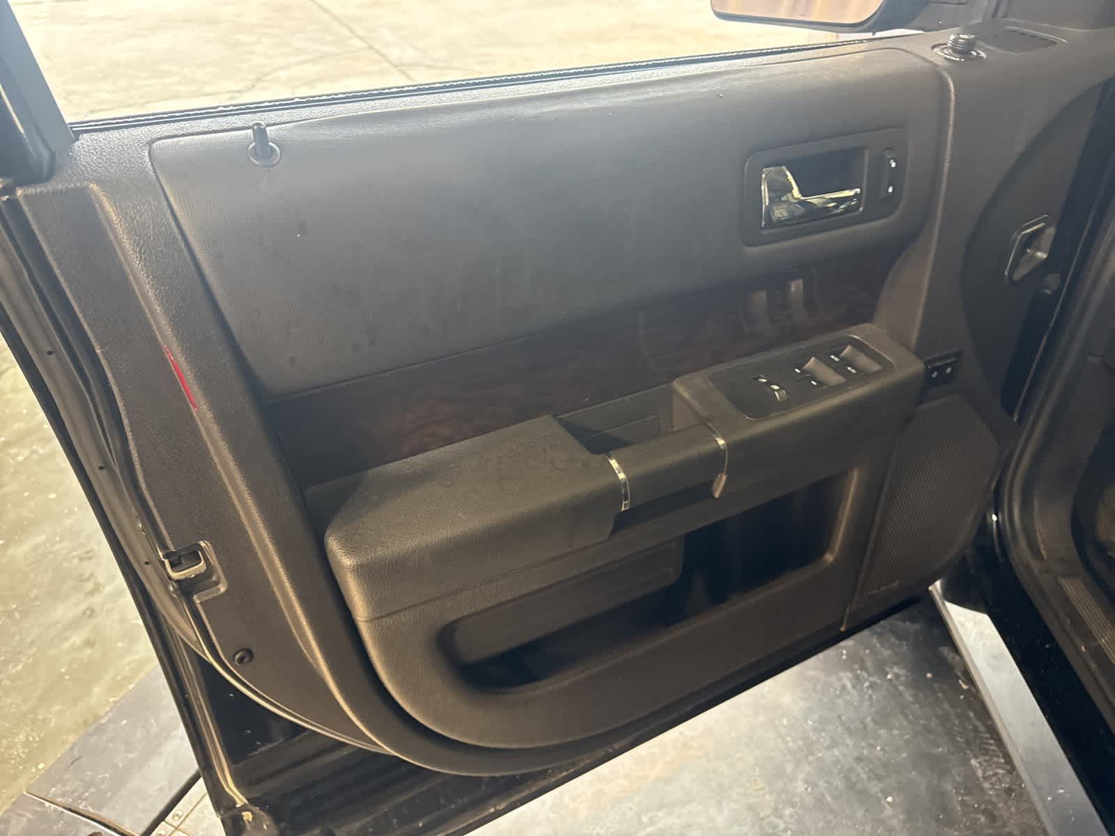 Thumbnail: 2019 Ford Flex - 17