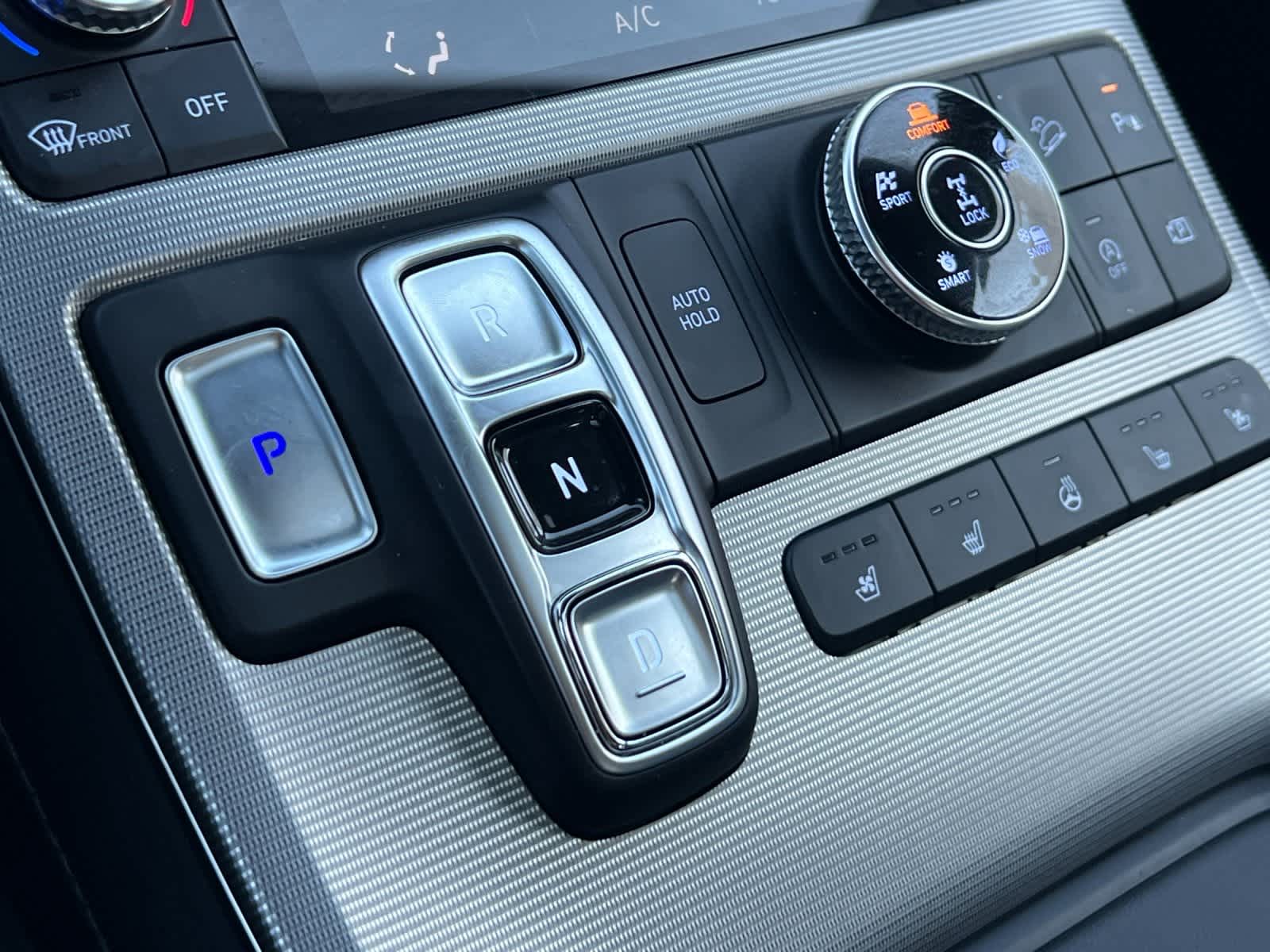 Thumbnail: 2025 Hyundai Palisade - 24