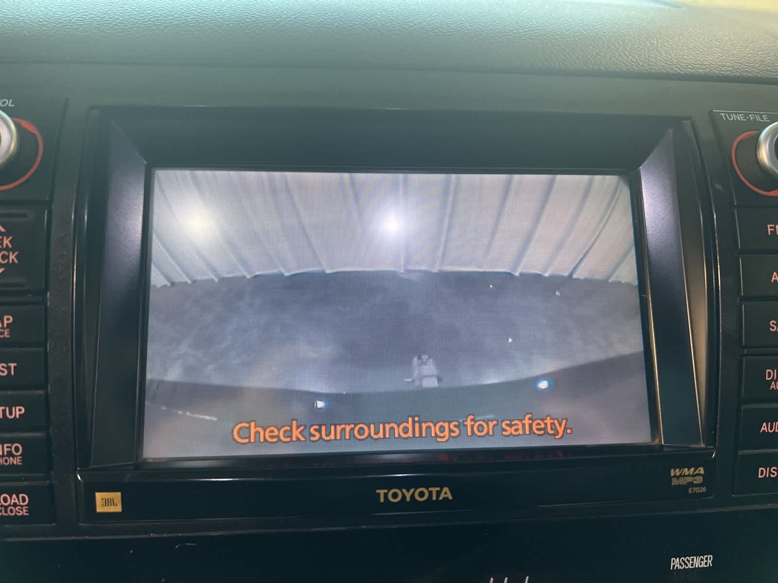 Thumbnail: 2011 Toyota Tundra - 25