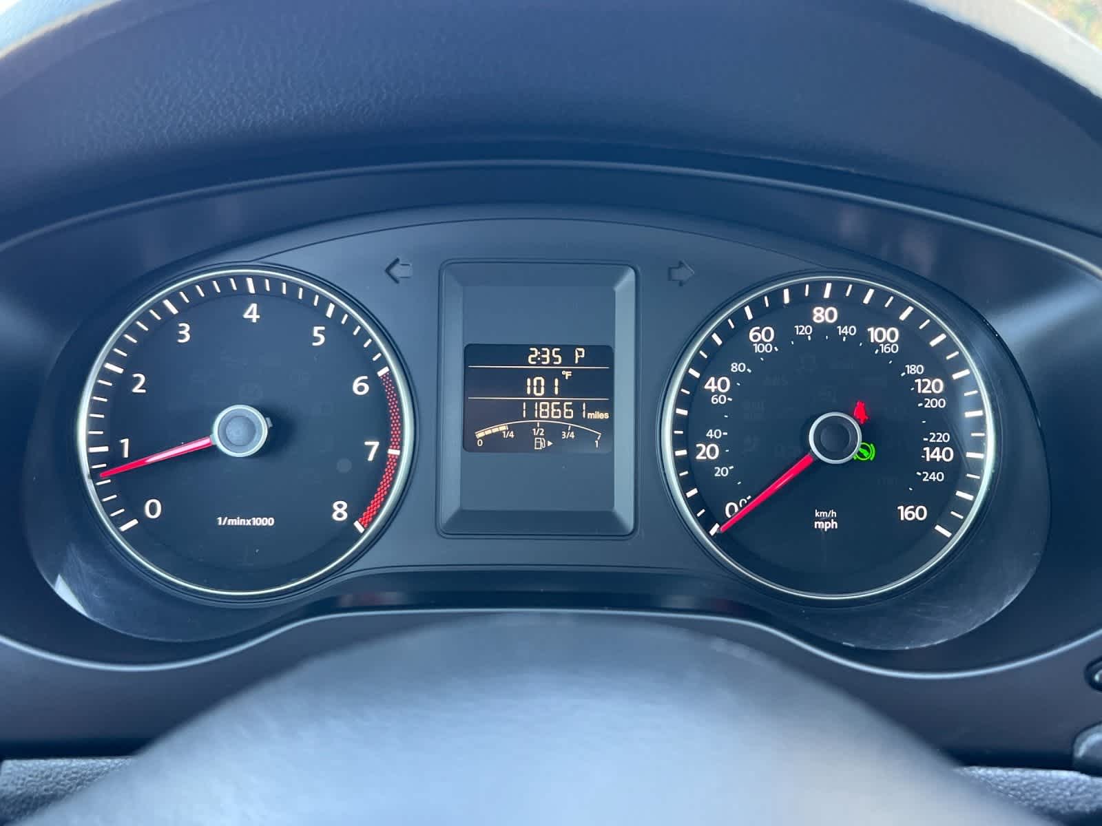 Thumbnail: 2014 Volkswagen Jetta - 21
