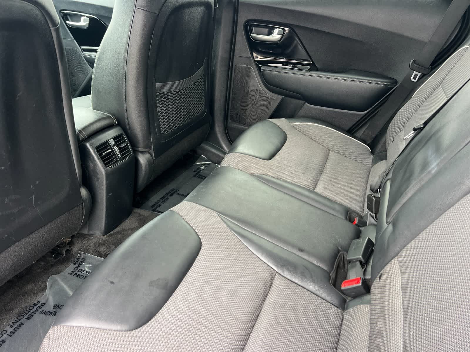 Thumbnail: 2019 Kia Niro - 4