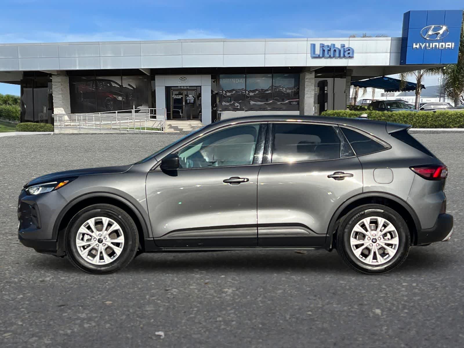 Thumbnail: 2025 Ford Escape - 6