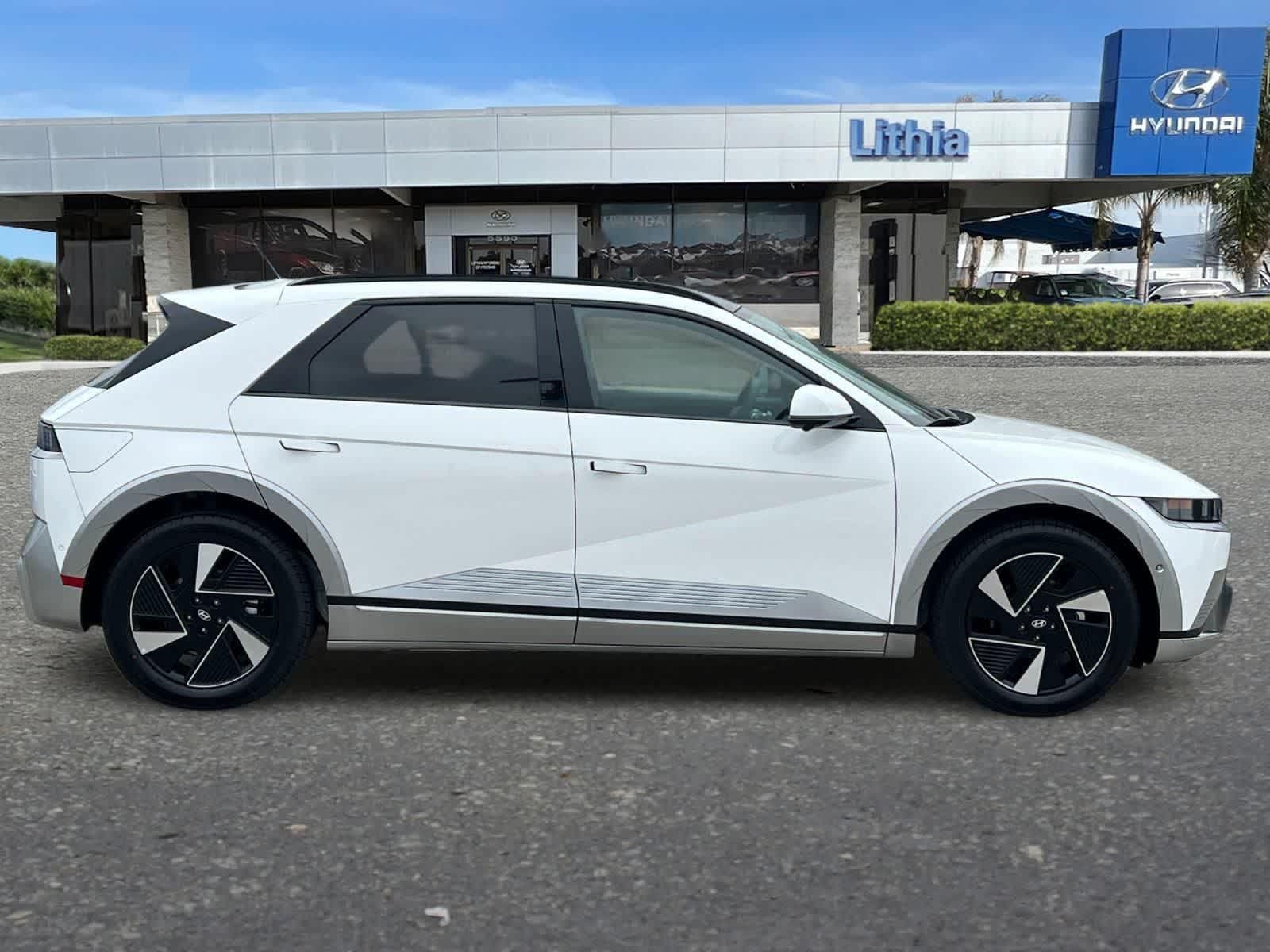 Thumbnail: 2026 Hyundai Ioniq 5 - 8