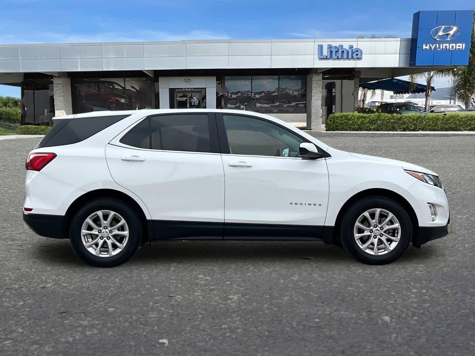 Thumbnail: 2021 Chevrolet Equinox - 9