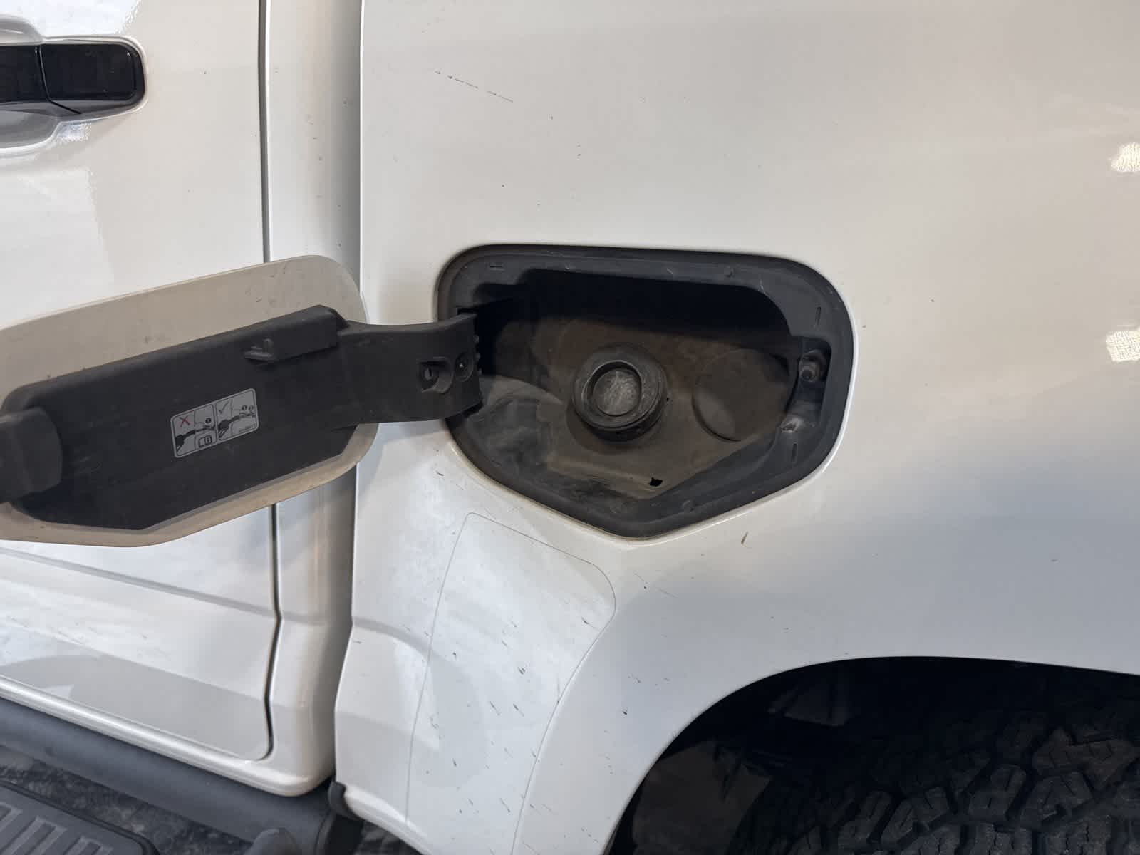 Thumbnail: 2018 Chevrolet Colorado - 13