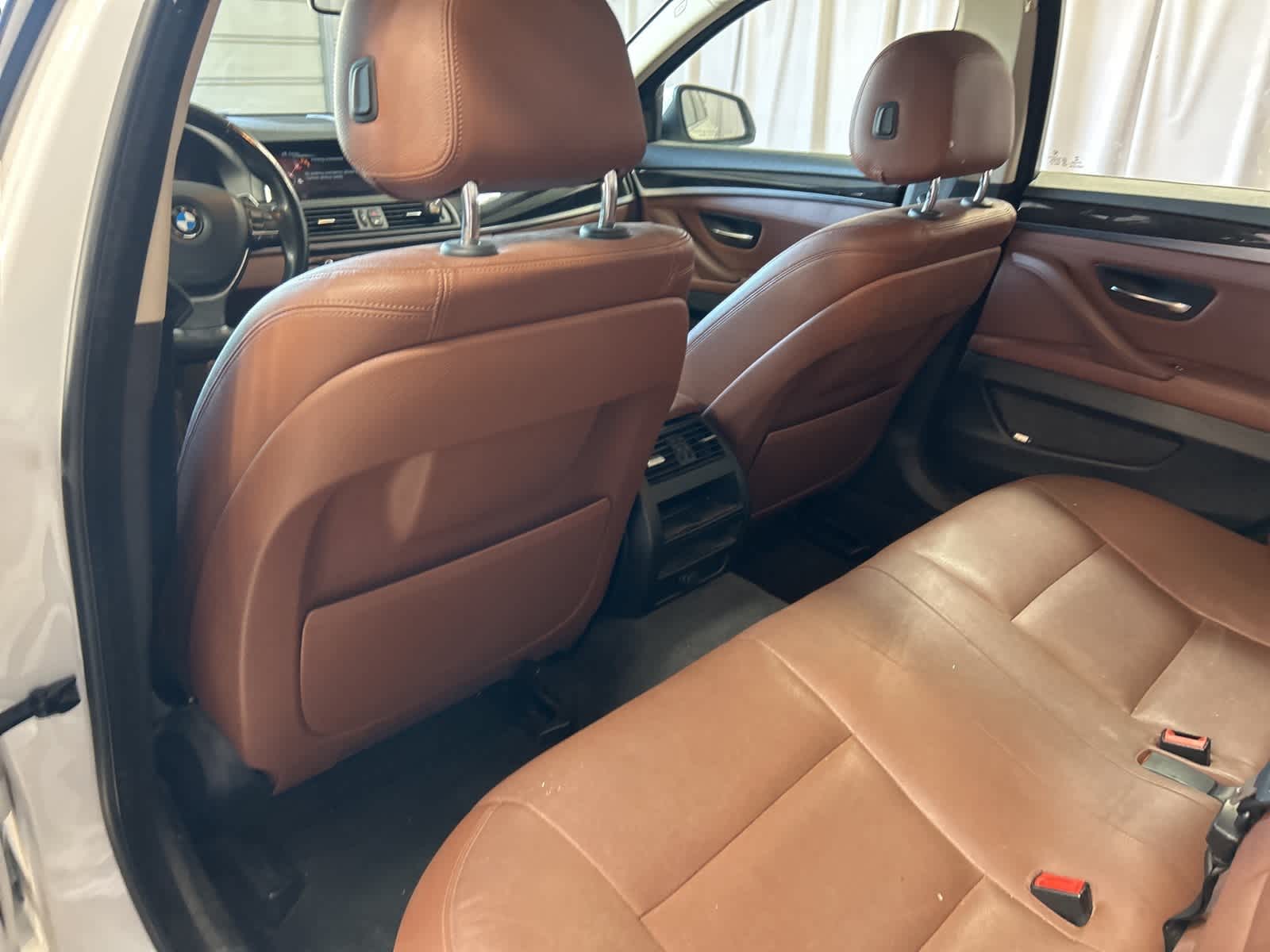 Thumbnail: 2016 BMW 5 Series - 18