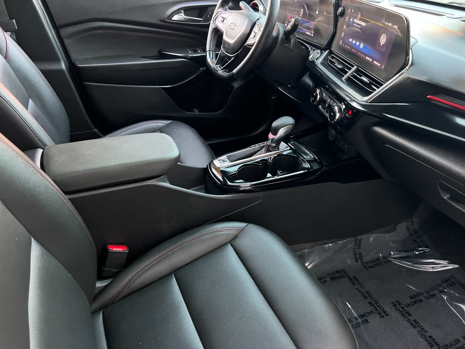 Thumbnail: 2024 Chevrolet Trax - 16