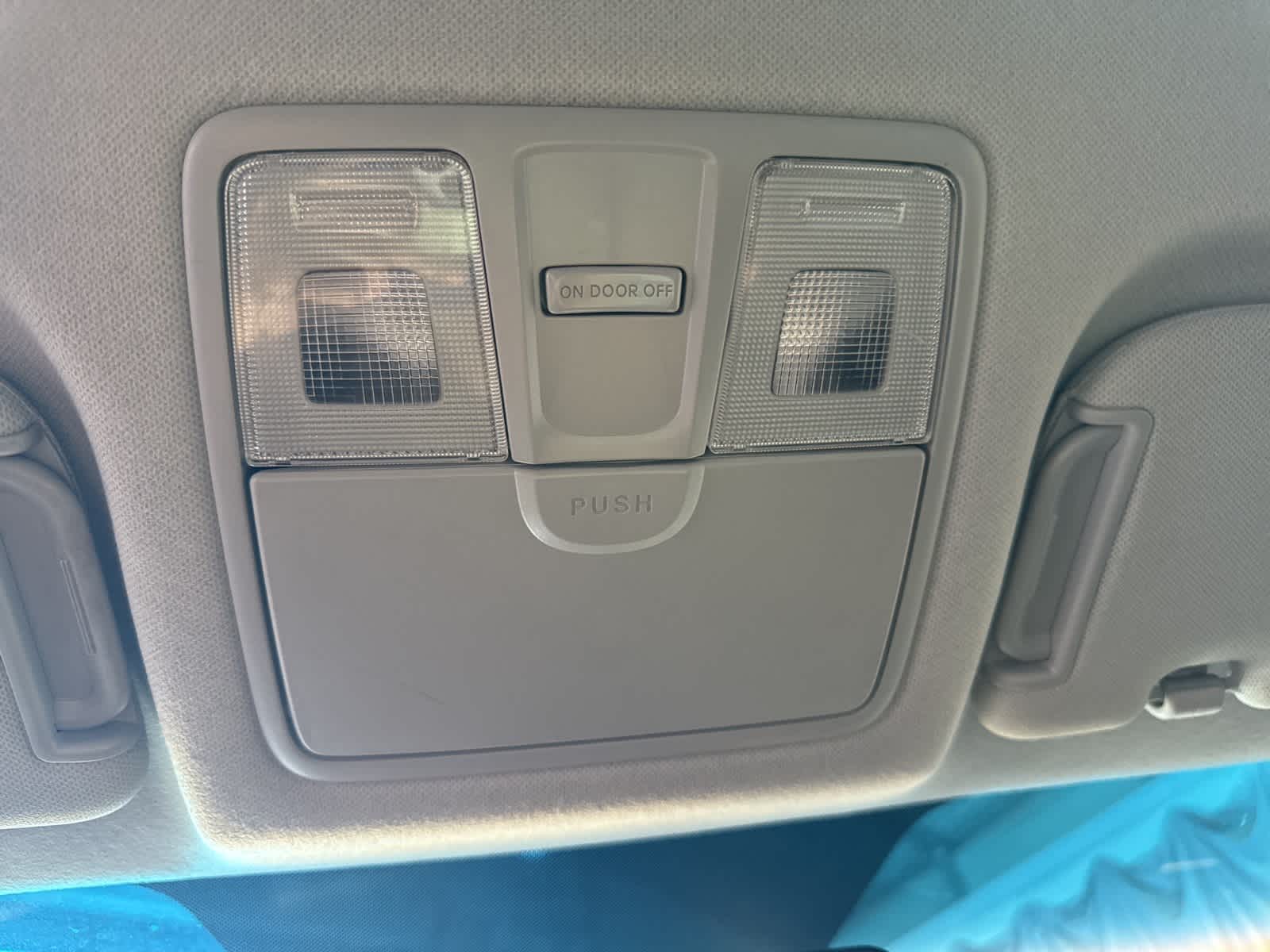 Thumbnail: 2013 Hyundai Elantra - 20