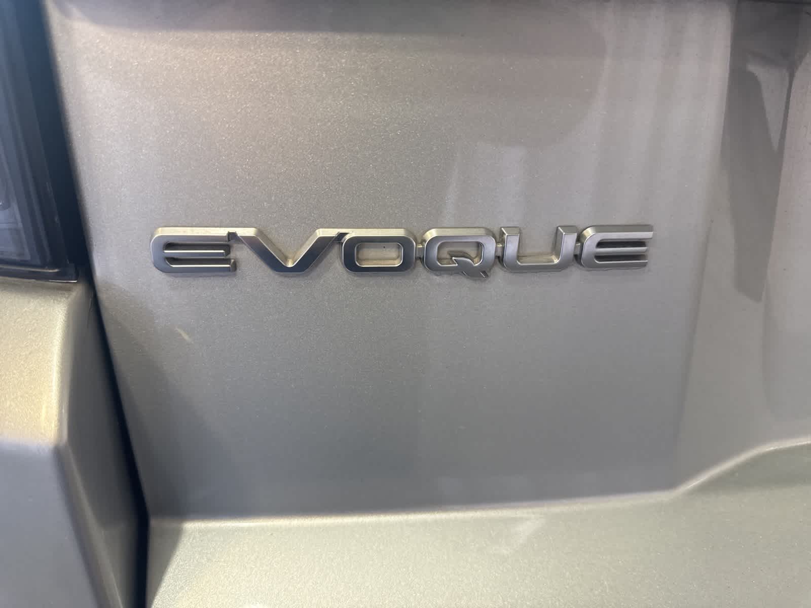 Thumbnail: 2019 Land Rover Range Rover Evoque - 10