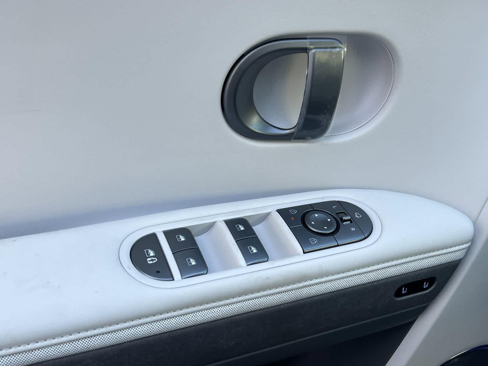 Thumbnail: 2026 Hyundai Ioniq 5 - 2