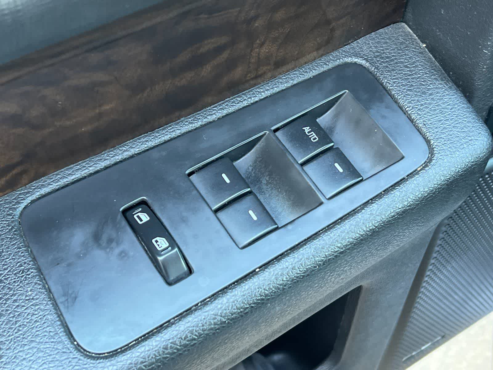 Thumbnail: 2014 Ford Flex - 14