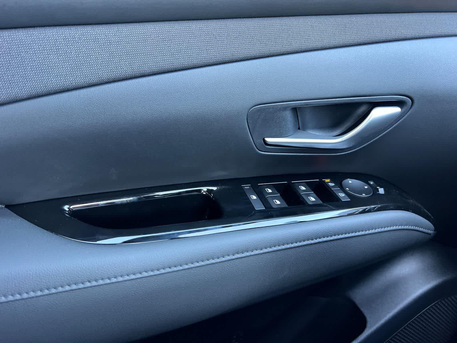 Thumbnail: 2026 Hyundai Santa Cruz - 12