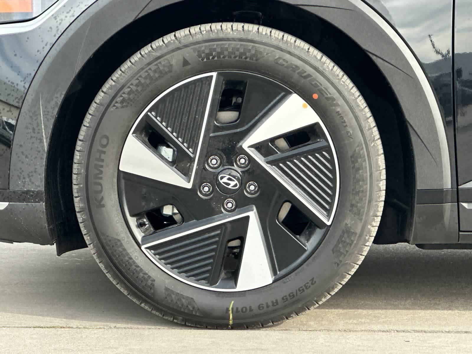 Thumbnail: 2026 Hyundai Ioniq 5 - 26