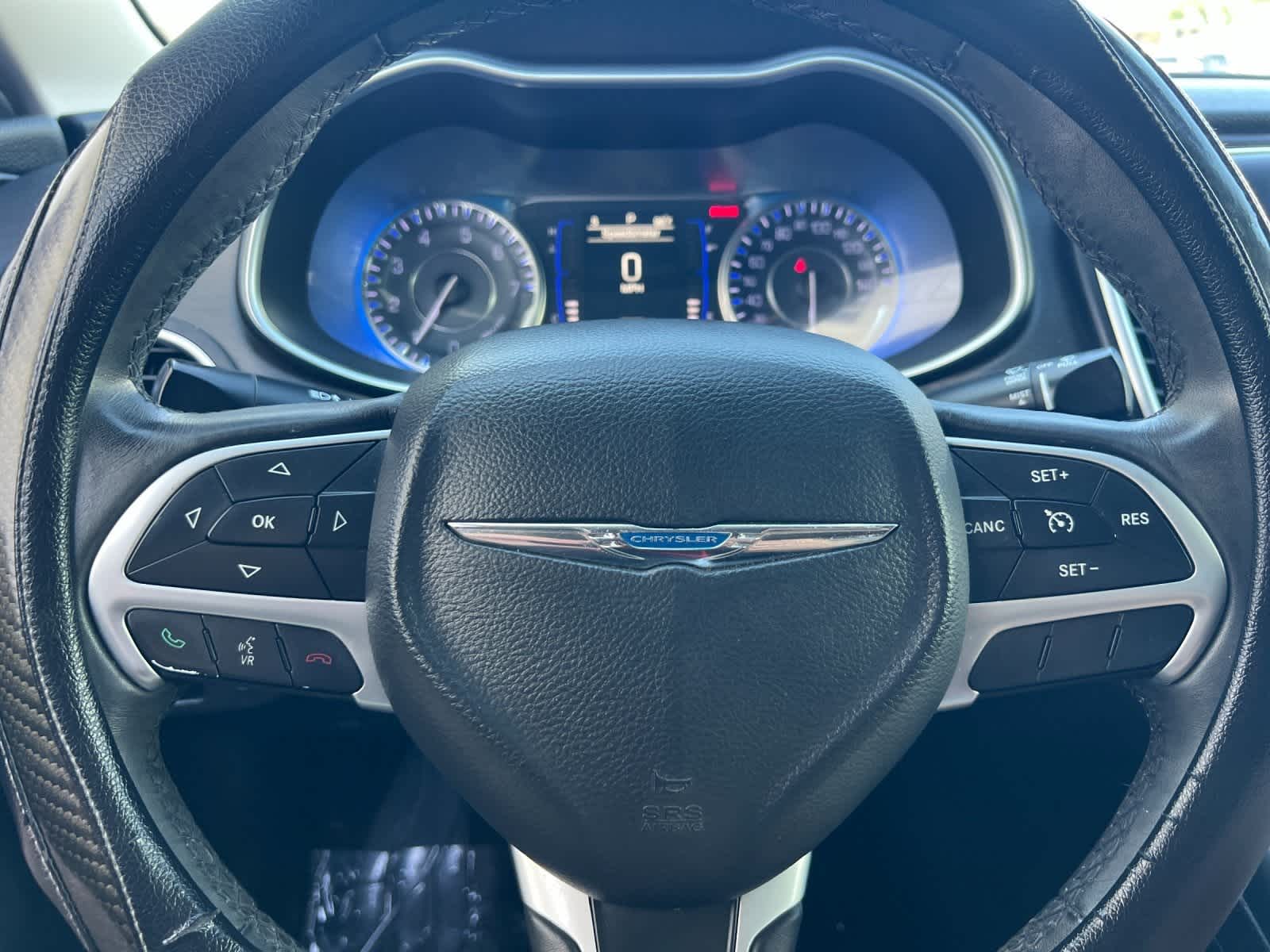 Thumbnail: 2016 Chrysler 200 - 22
