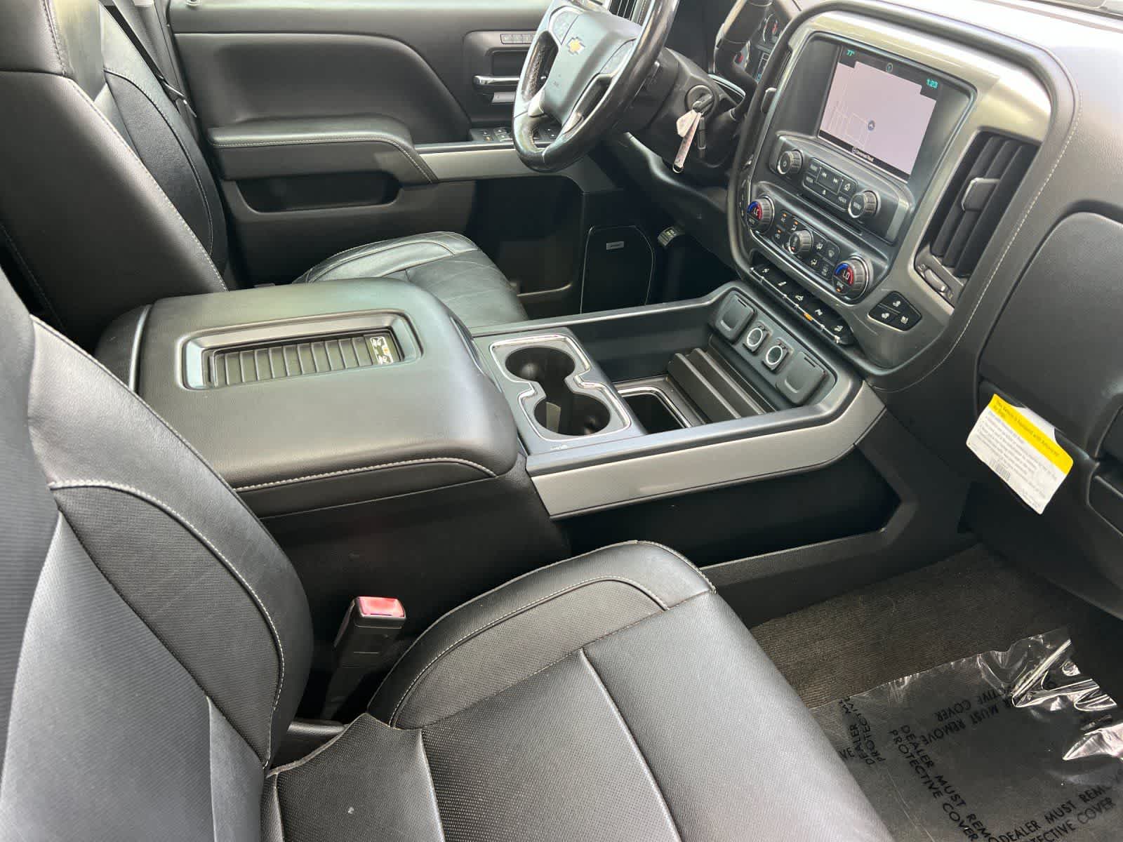 Thumbnail: 2018 Chevrolet Silverado 1500 - 16