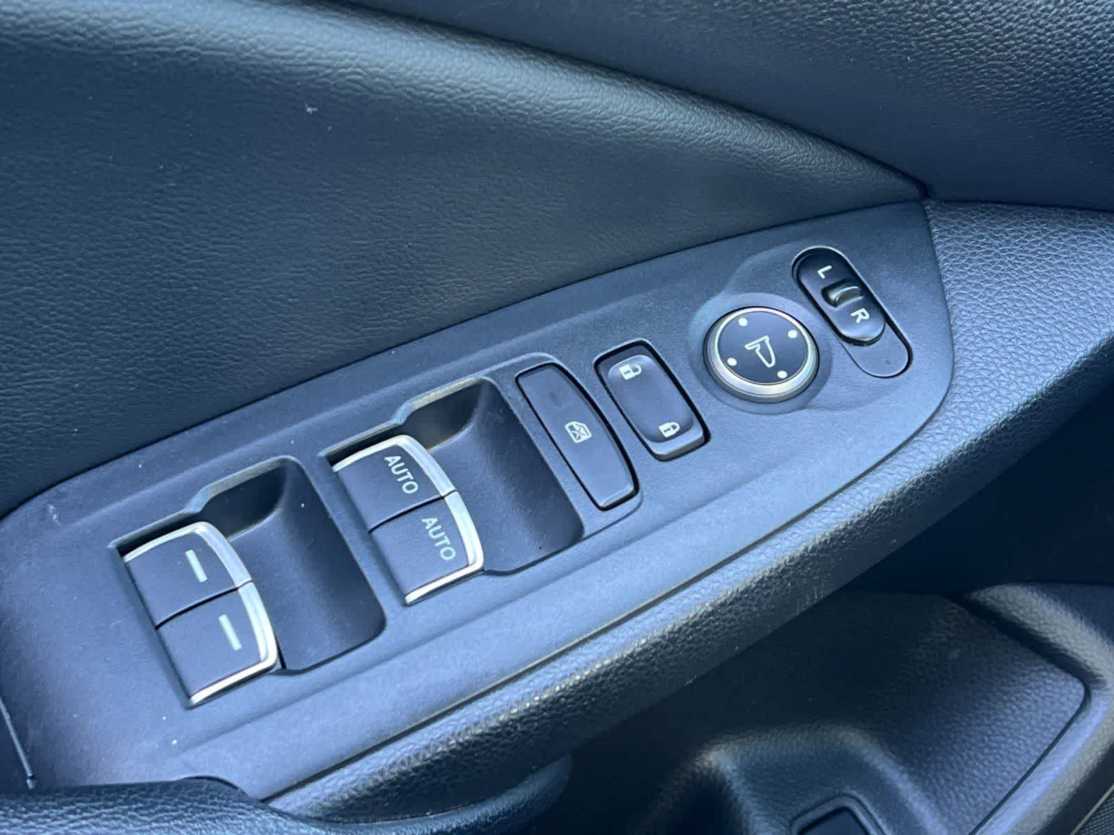 Thumbnail: 2018 Honda Accord - 14