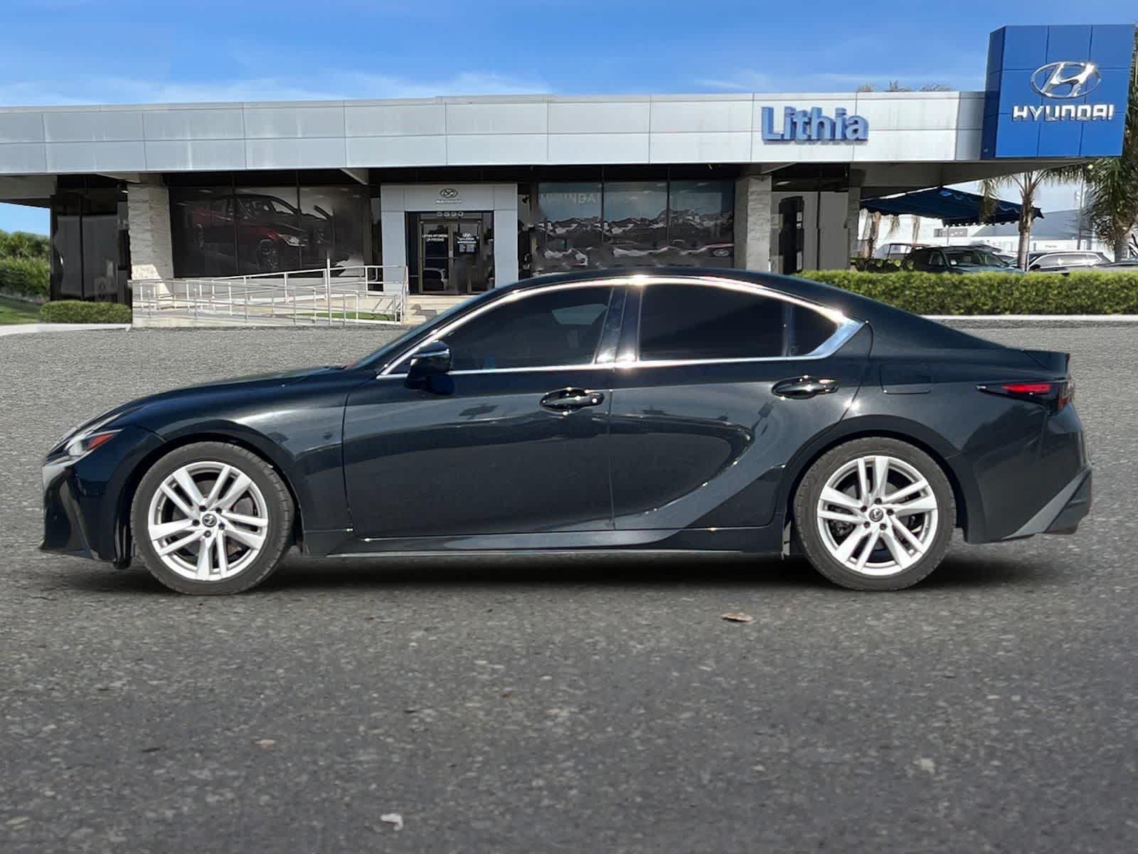 Thumbnail: 2021 Lexus IS - 6