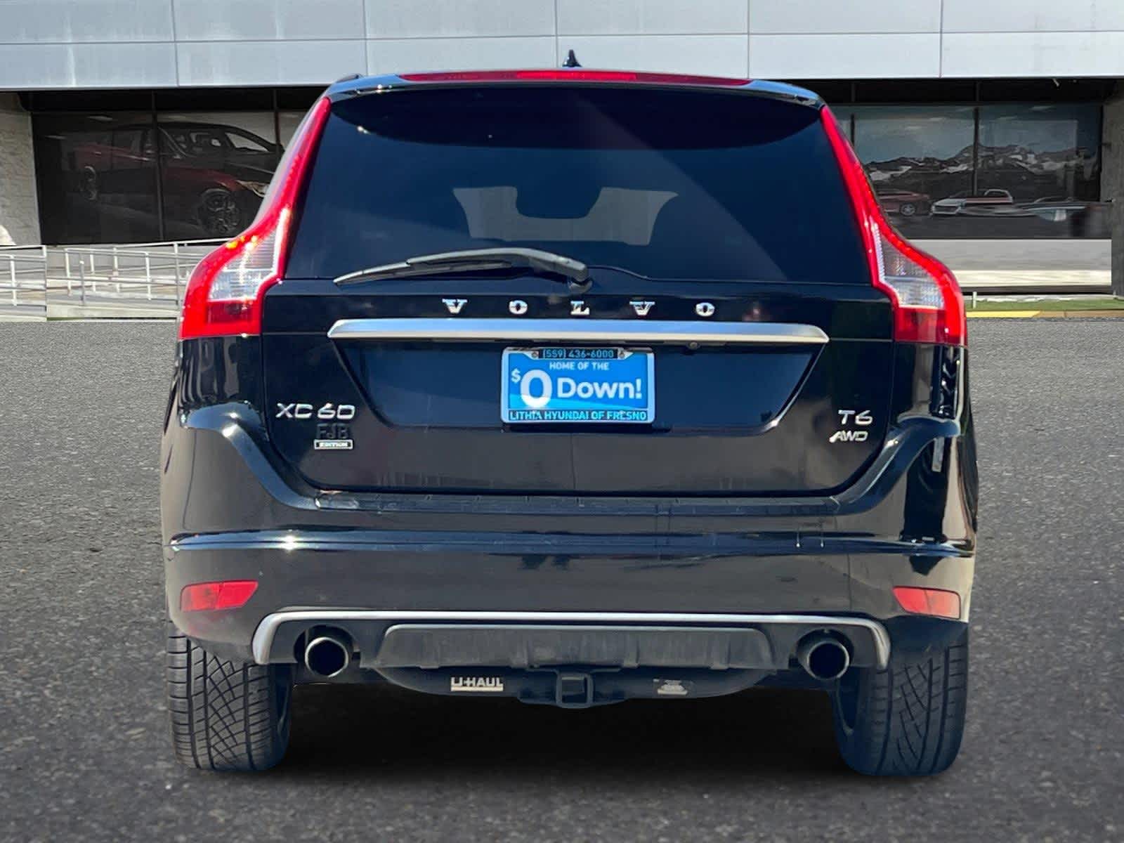 Thumbnail: 2017 Volvo XC60 - 8