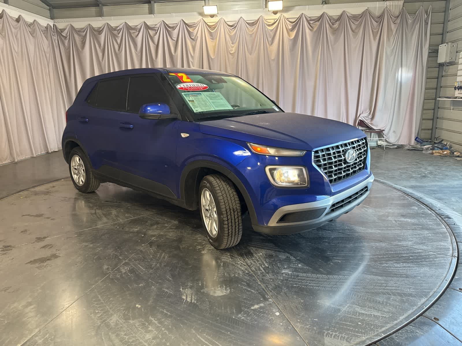 Thumbnail: 2022 Hyundai Venue - 3