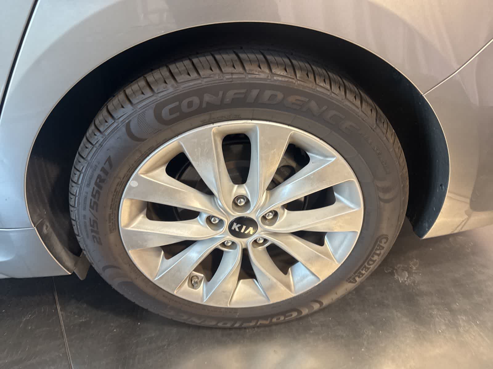 Thumbnail: 2016 Kia Optima - 11