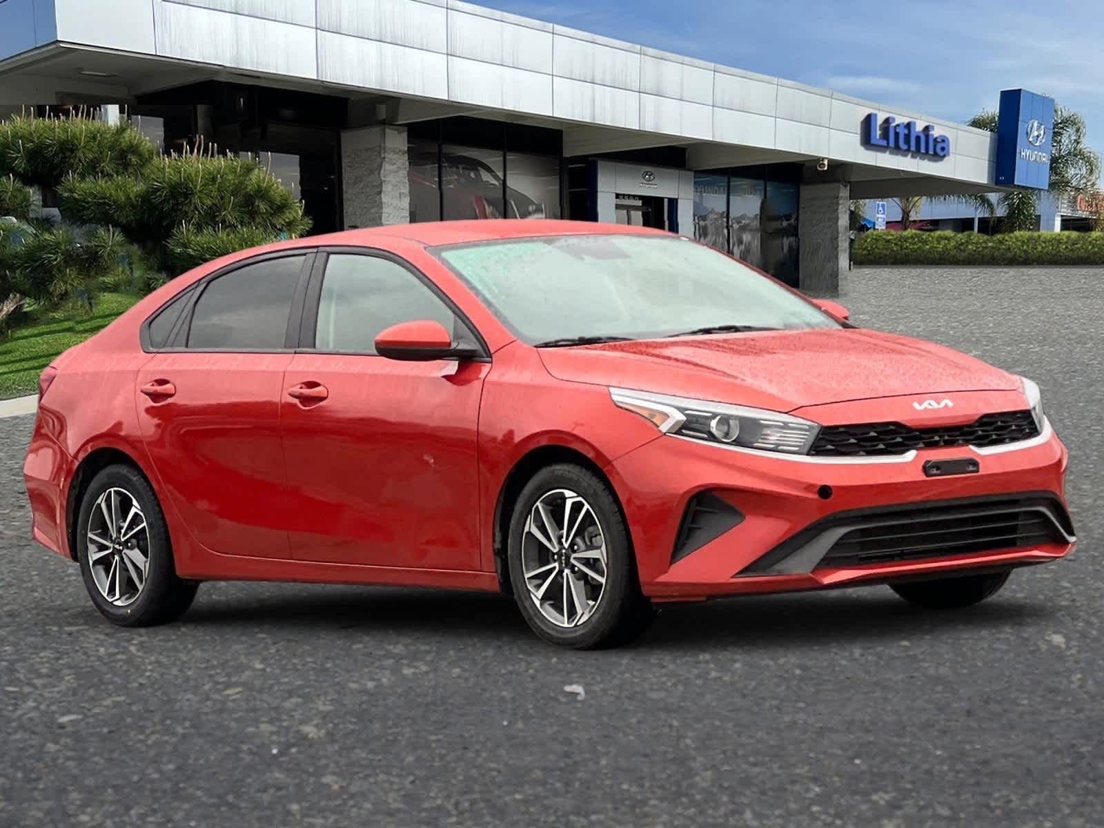 Thumbnail: 2022 Kia Forte - 10