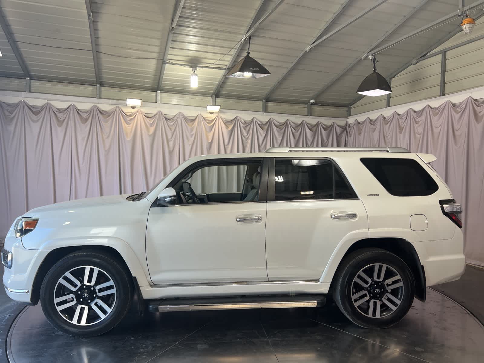 Thumbnail: 2015 Toyota 4Runner - 4