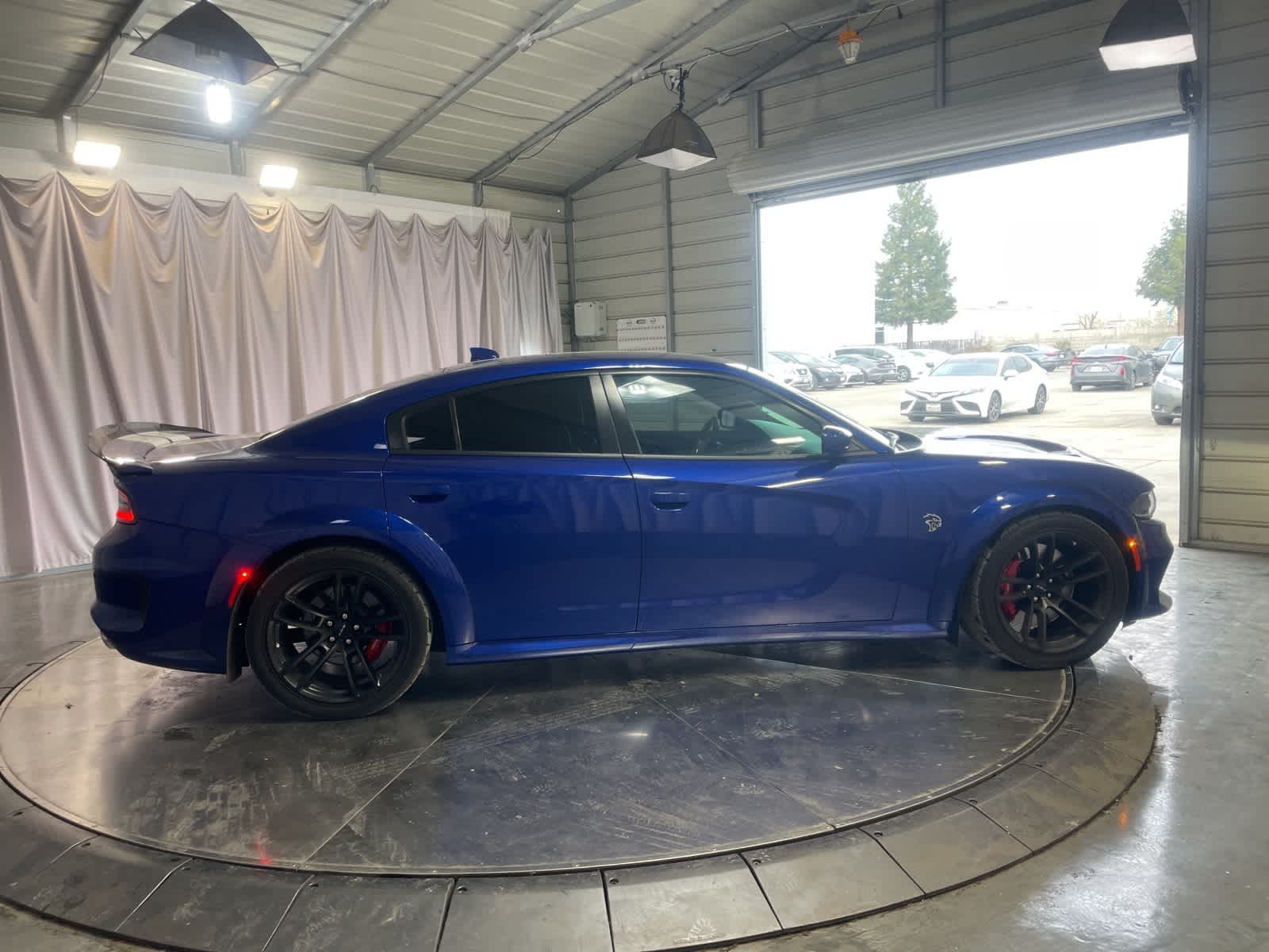 Thumbnail: 2020 Dodge Charger - 3