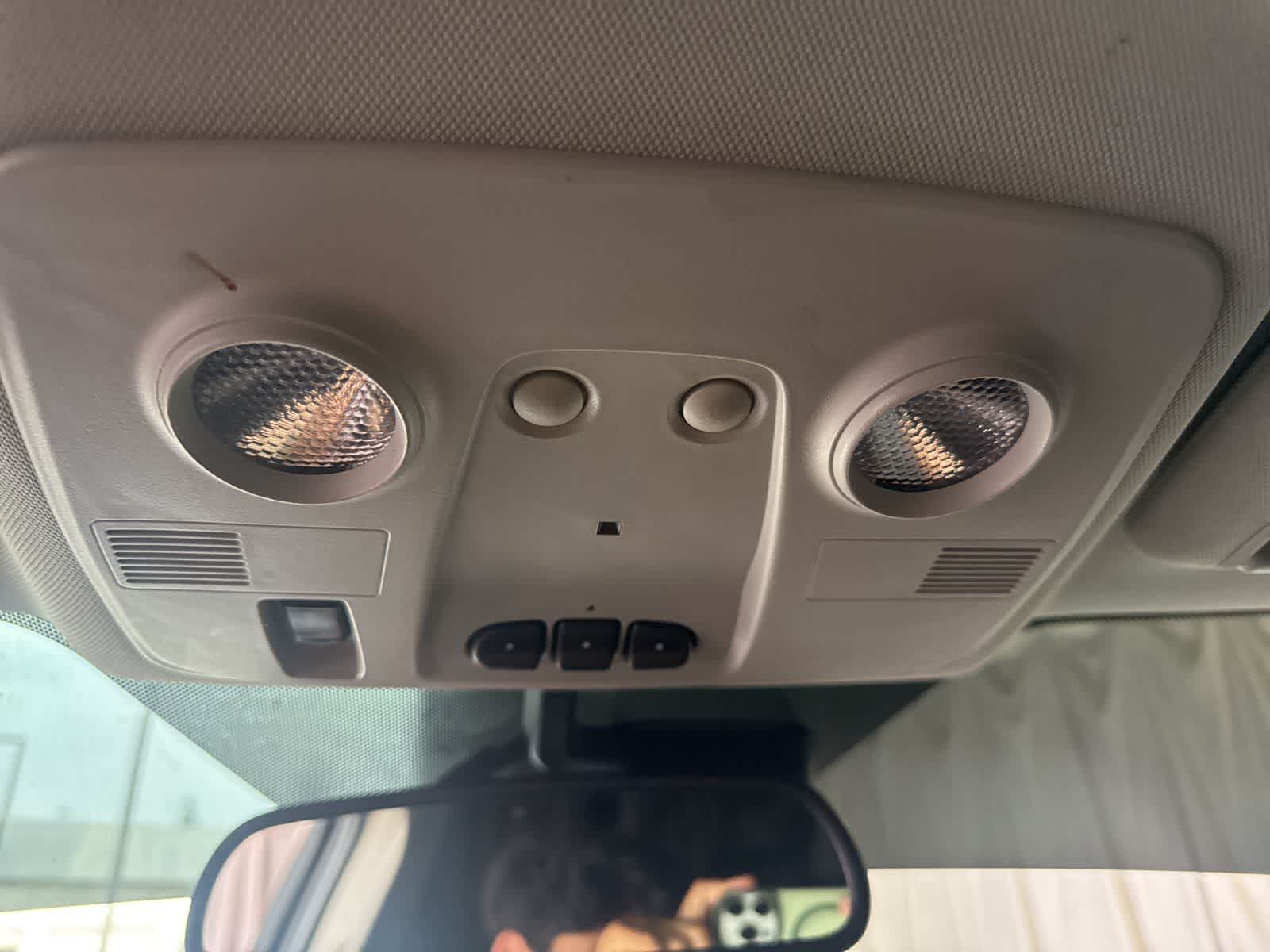 Thumbnail: 2017 GMC Acadia - 26