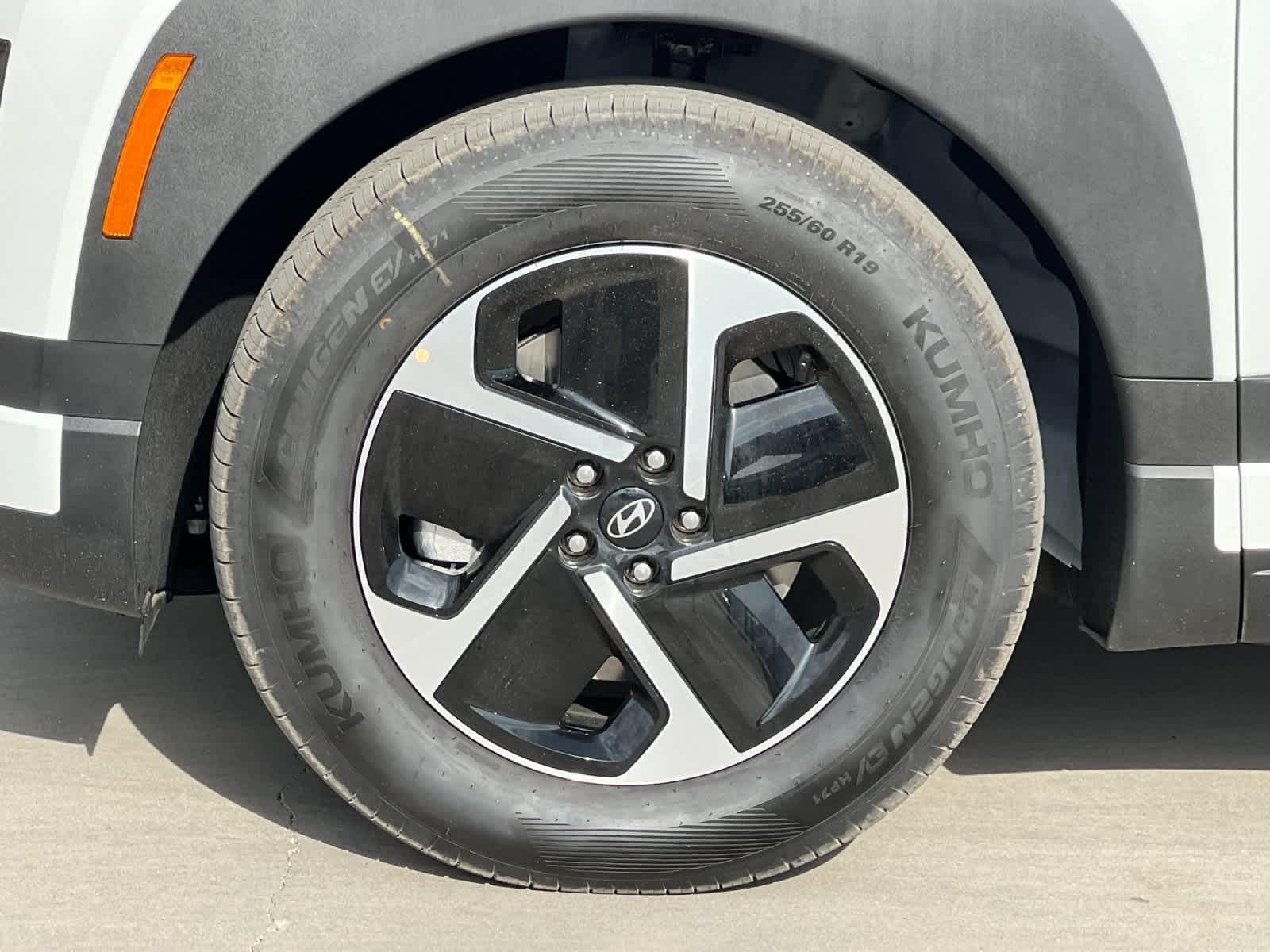 Thumbnail: 2026 Hyundai Ioniq - 25