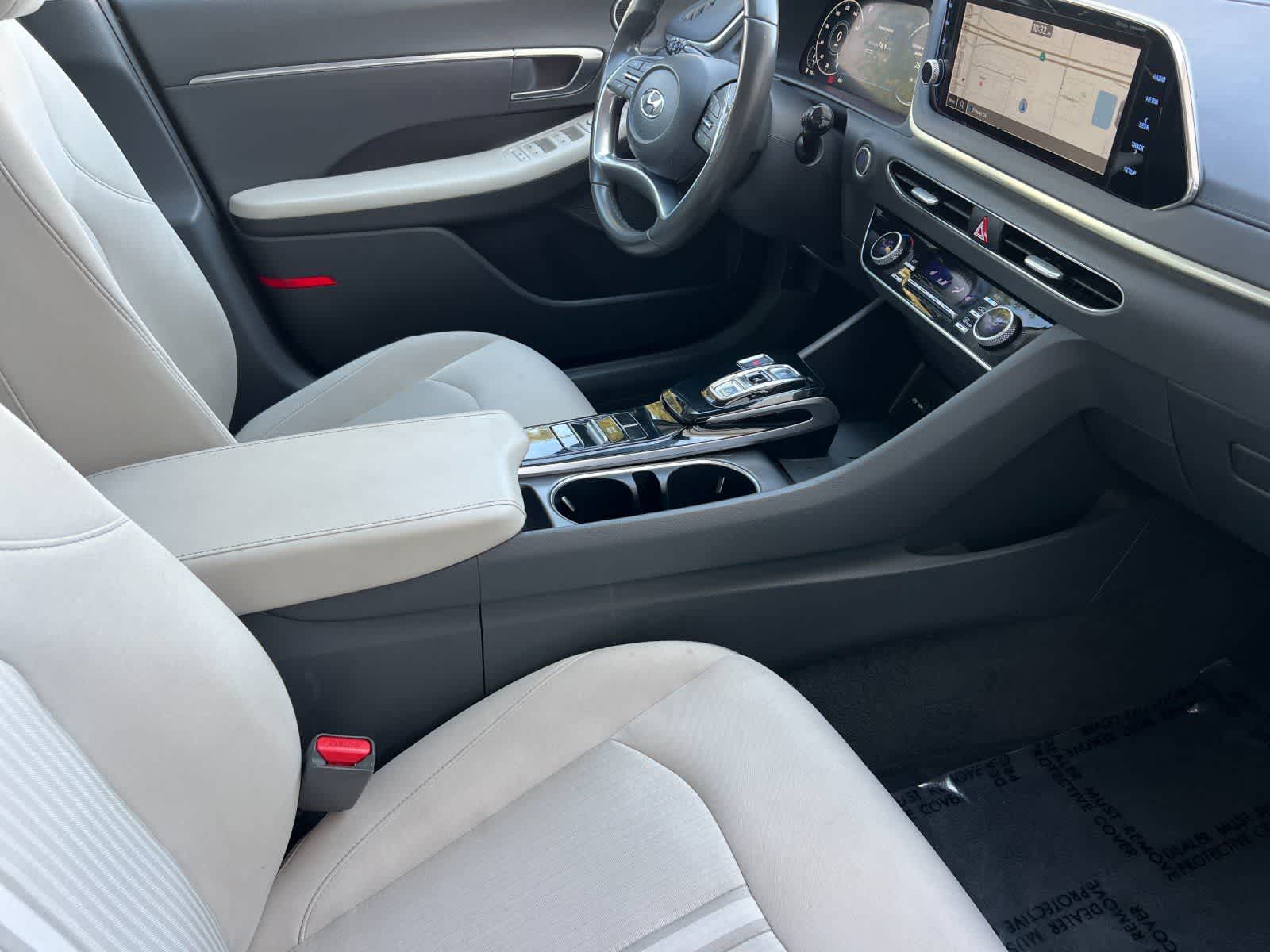 Thumbnail: 2023 Hyundai Sonata - 16