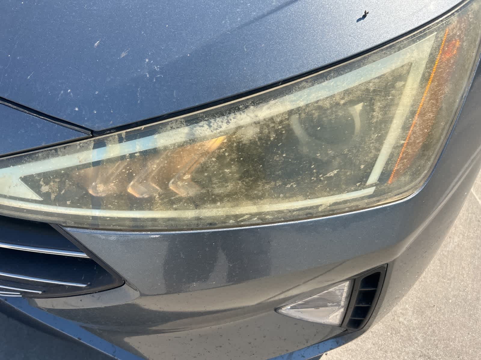 2019 Hyundai Elantra SE photo 2