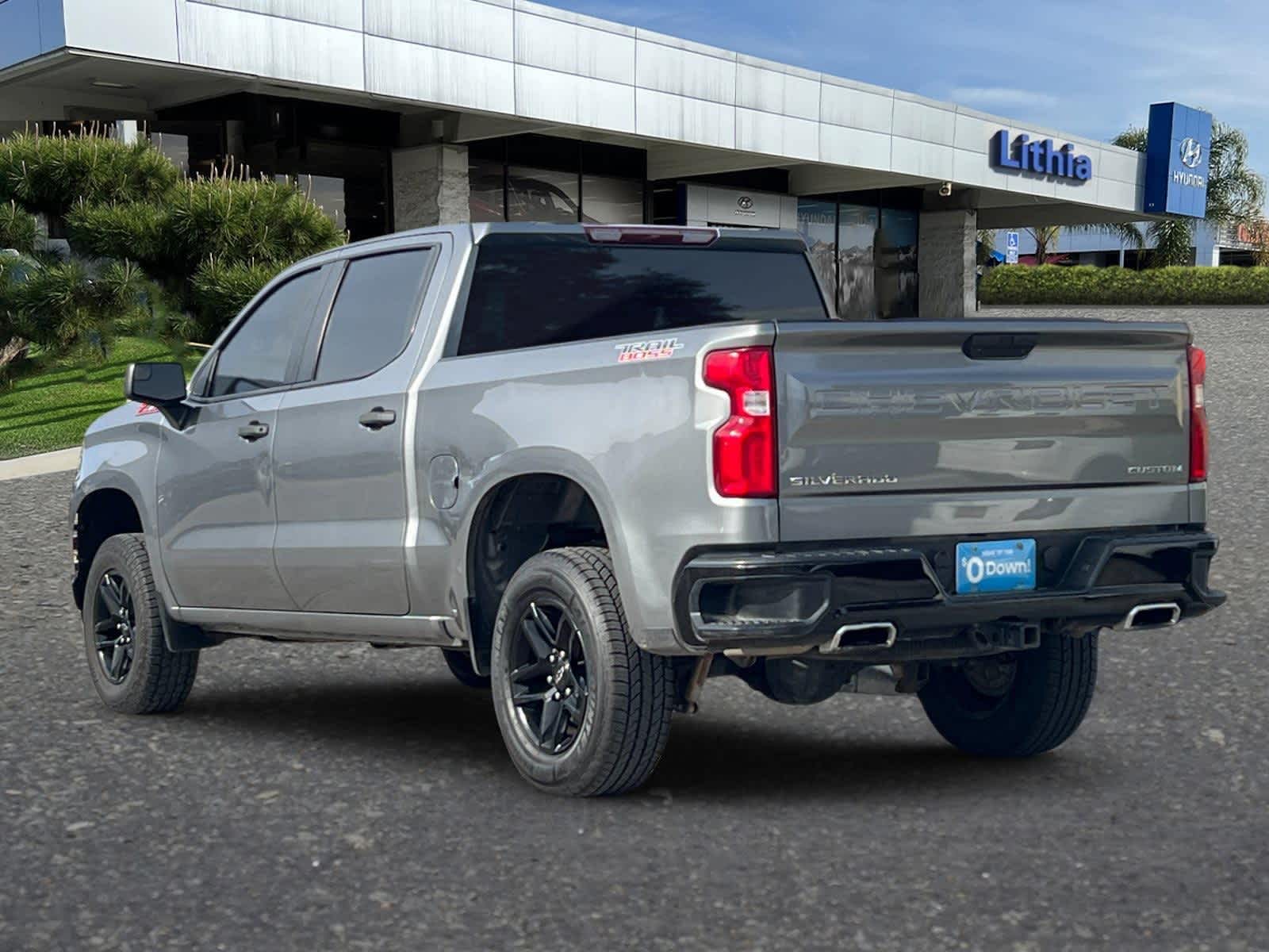 Thumbnail: 2020 Chevrolet Silverado 1500 - 6