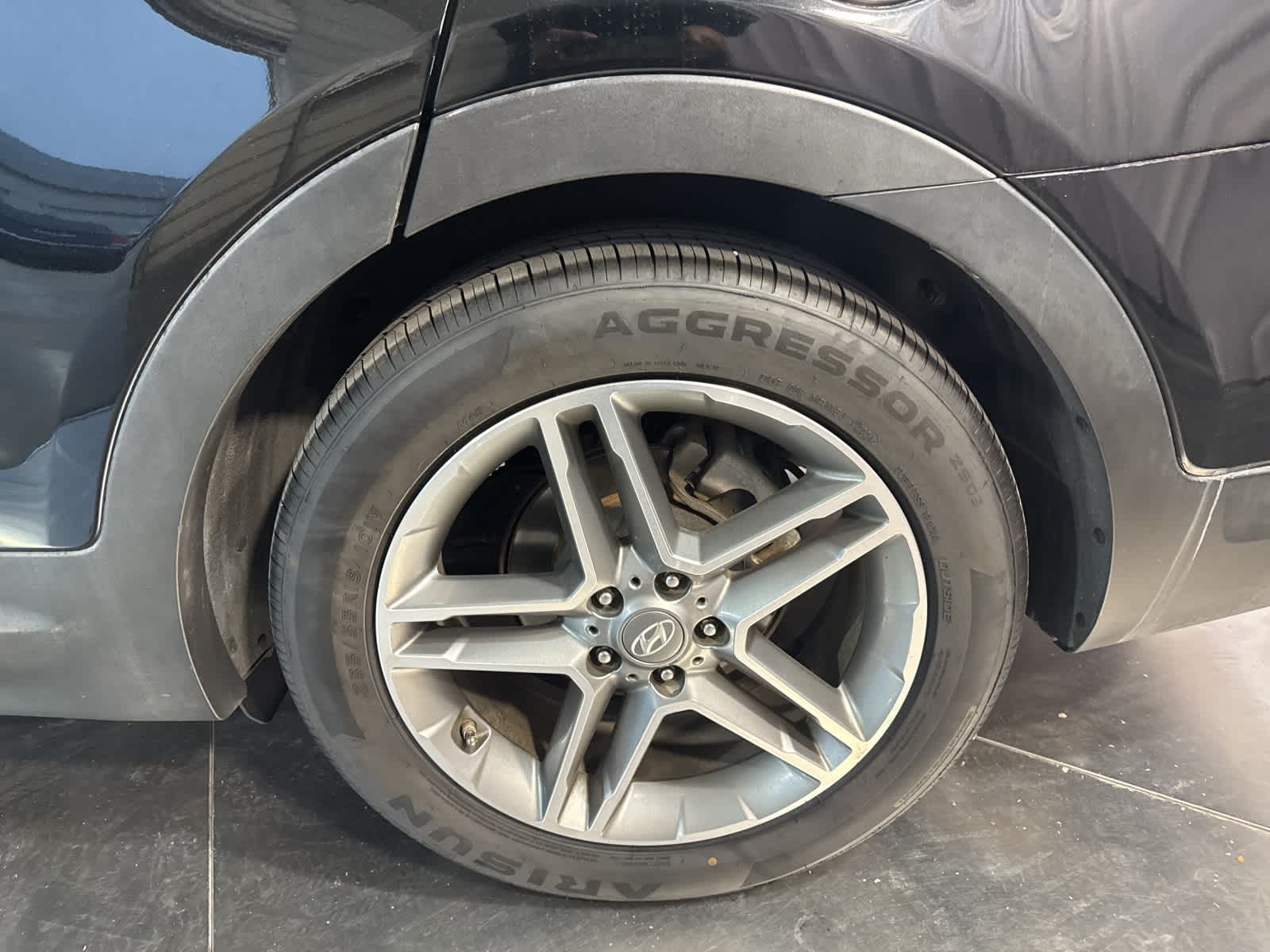 Thumbnail: 2018 Hyundai Santa Fe - 9