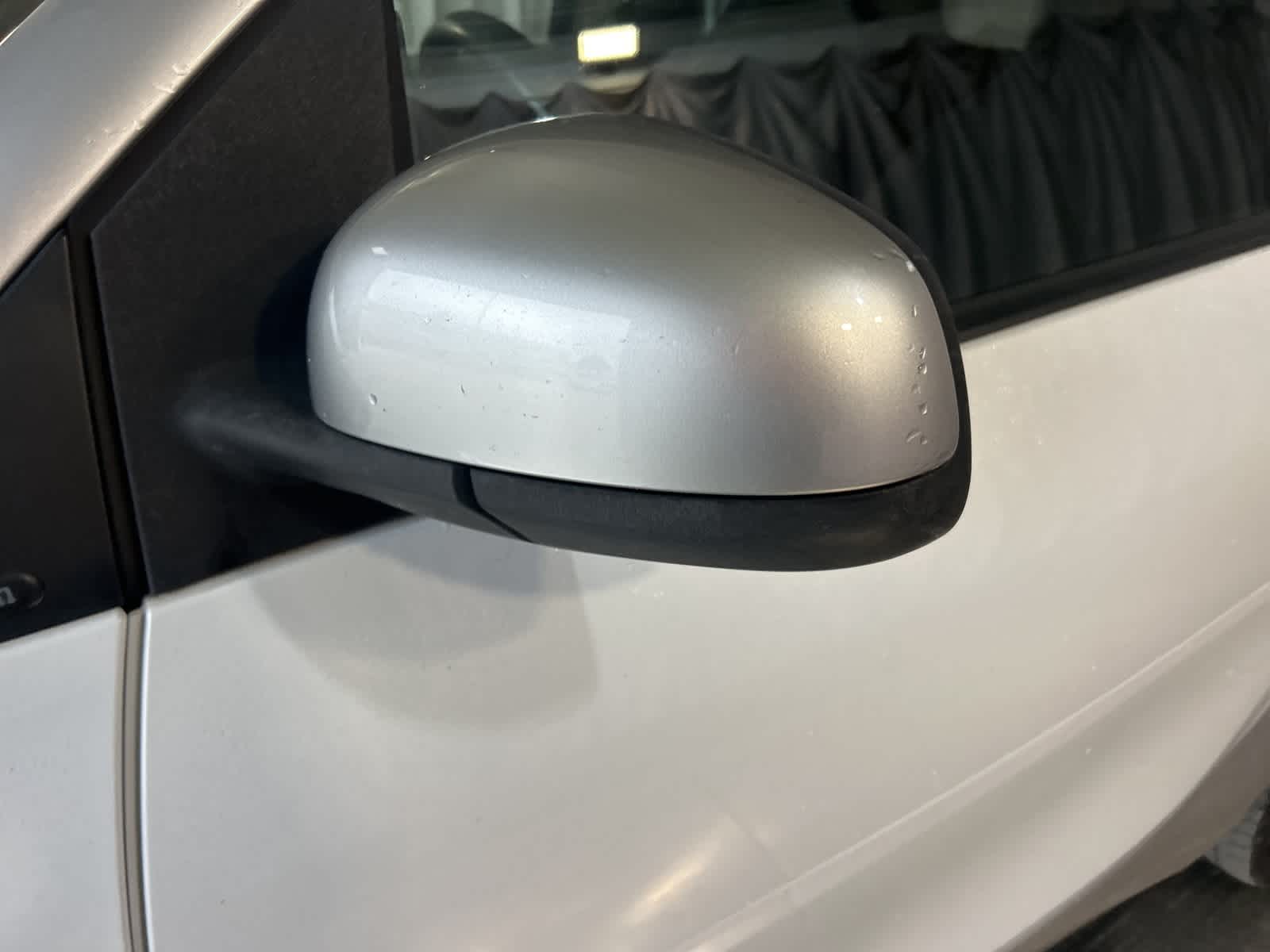 Thumbnail: 2016 smart fortwo - 15