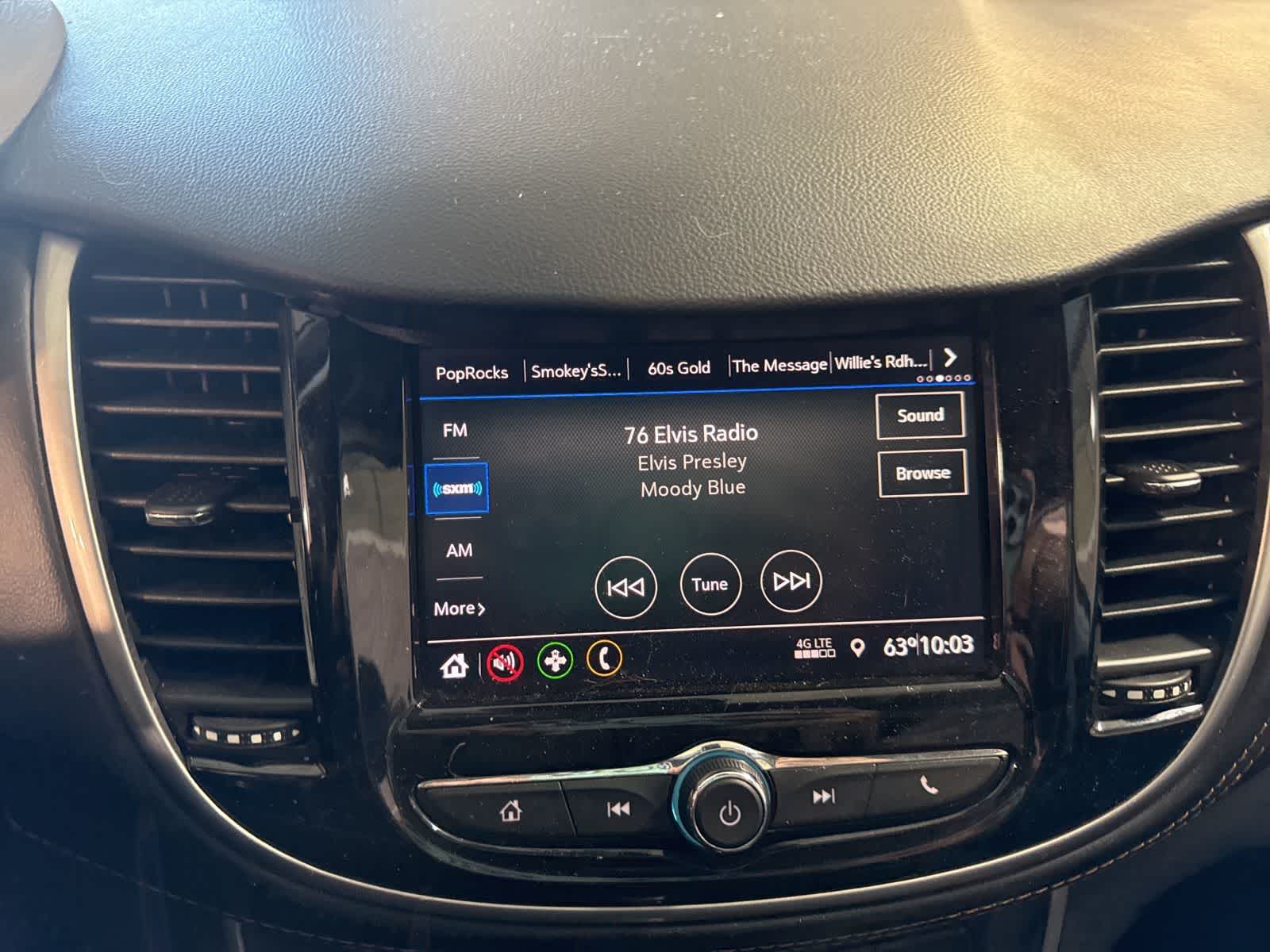 Thumbnail: 2021 Chevrolet Trax - 25